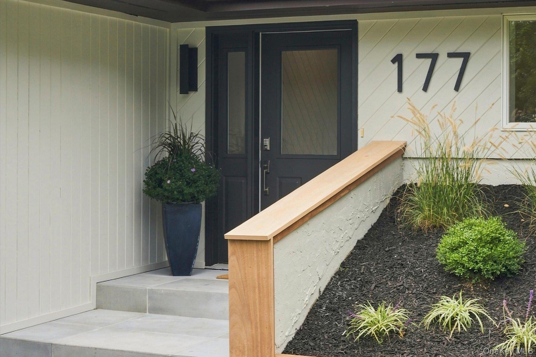 177 Herricks Lane Property Photo 33