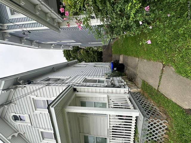 81 Washington St Property Photo 16
