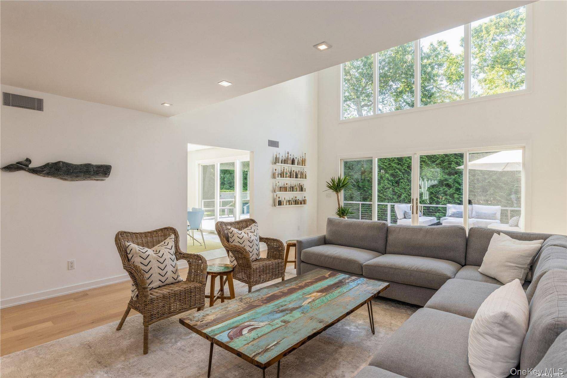 19 Woodland Way Property Photo 3