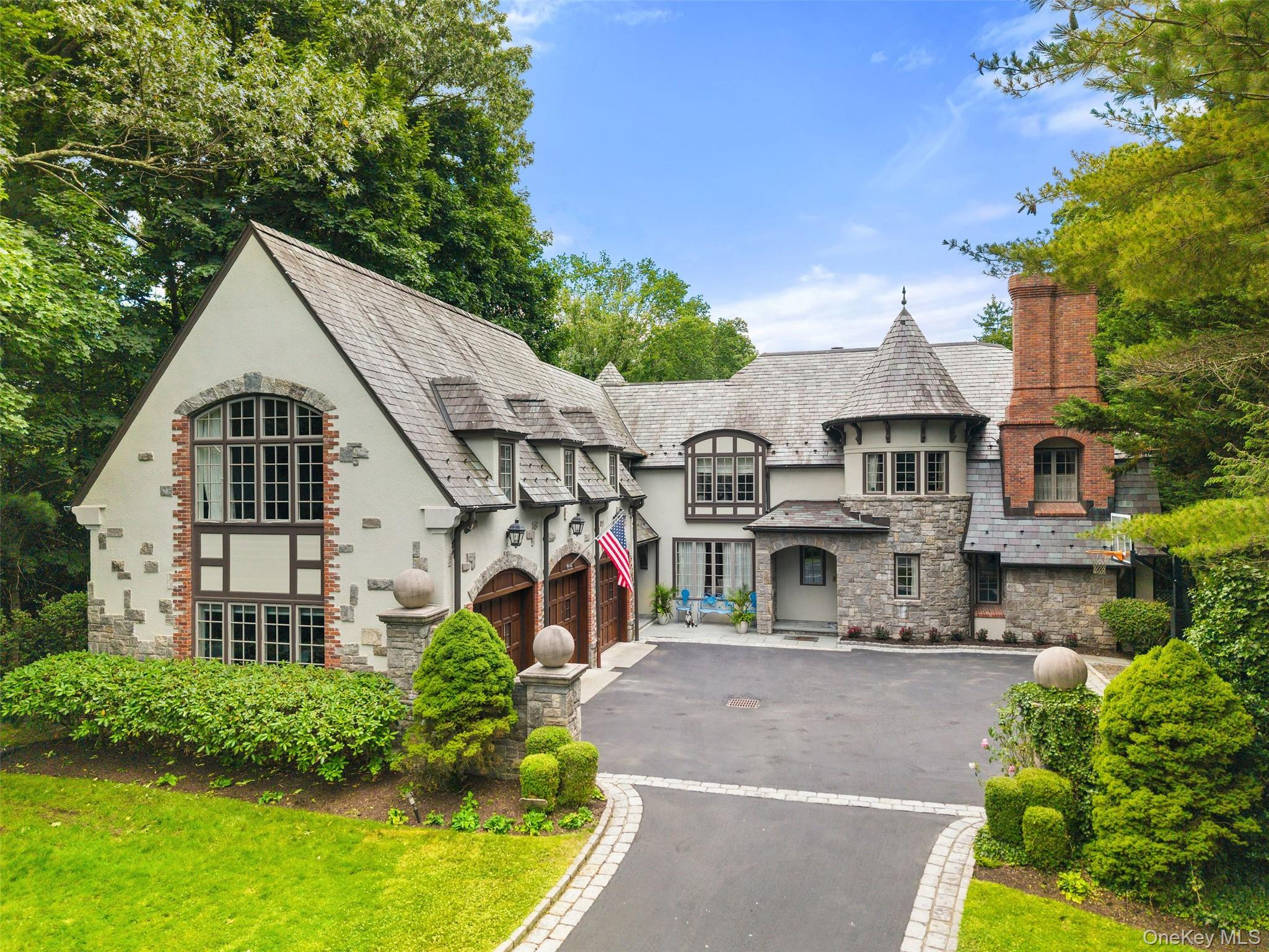 10 Broadmoor Road Property Photo 3