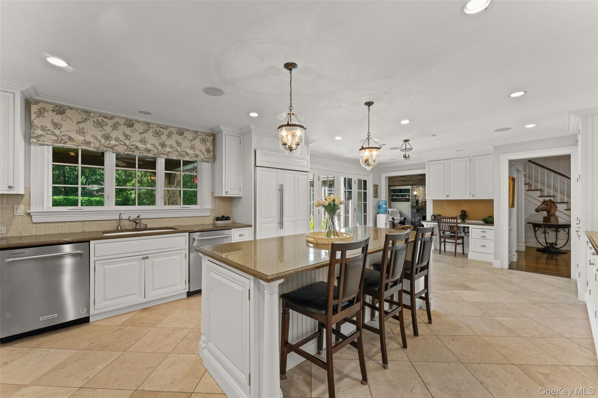 10 Broadmoor Road Property Photo 6