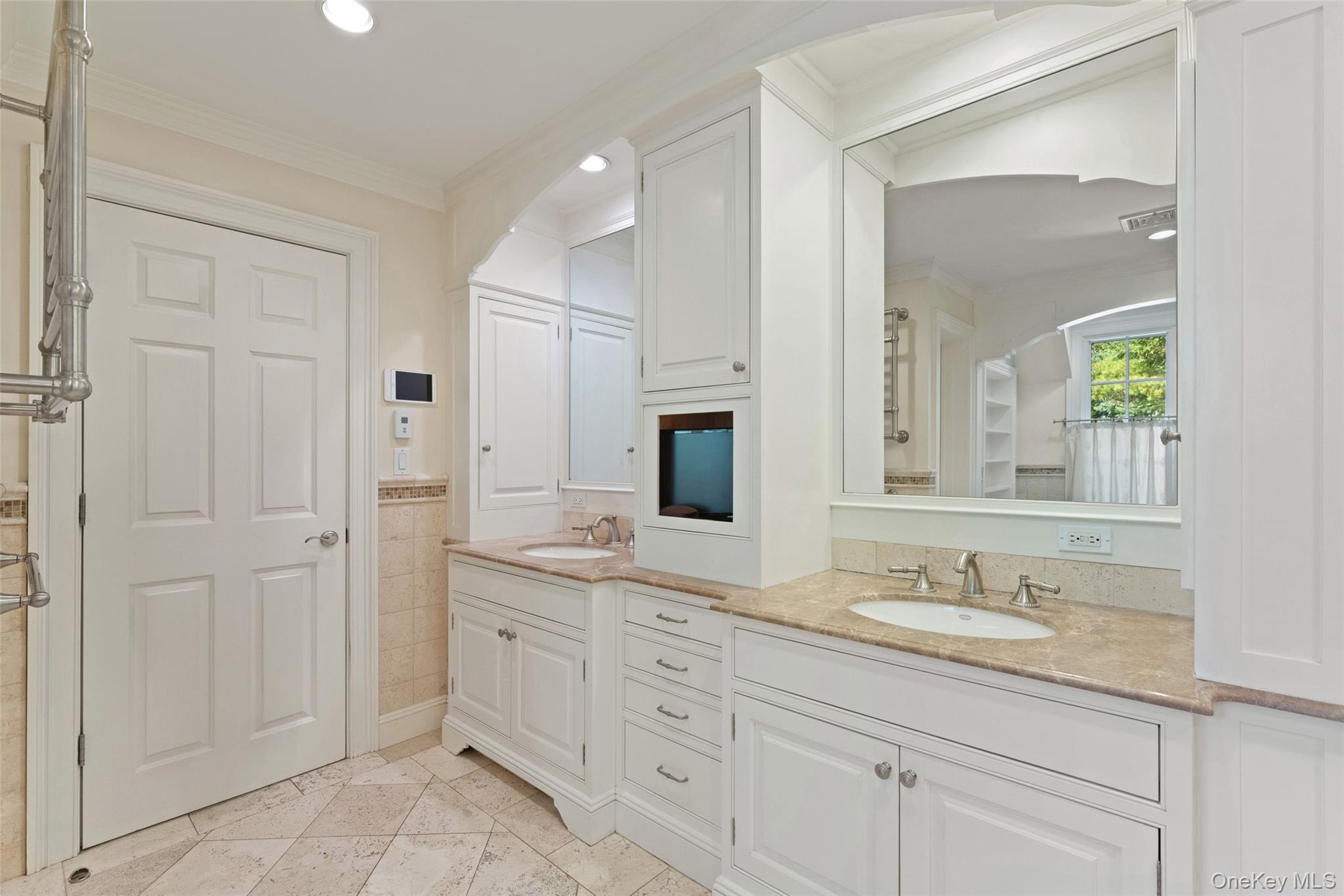 10 Broadmoor Road Property Photo 22
