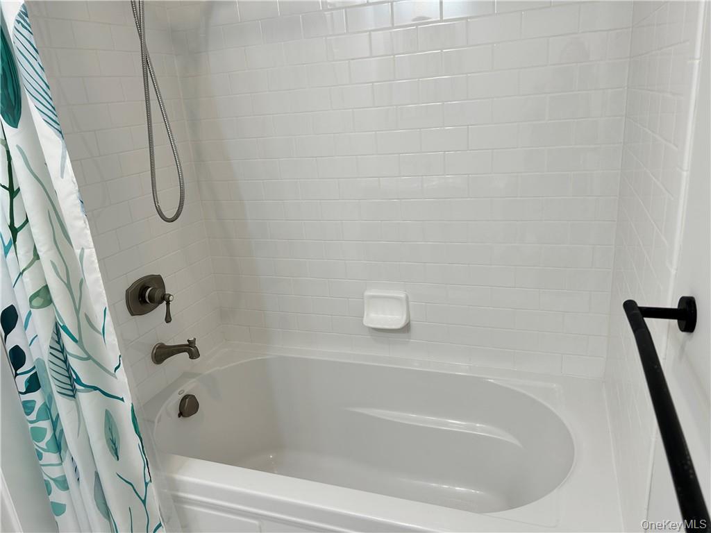 45 Holland Street Property Photo 16