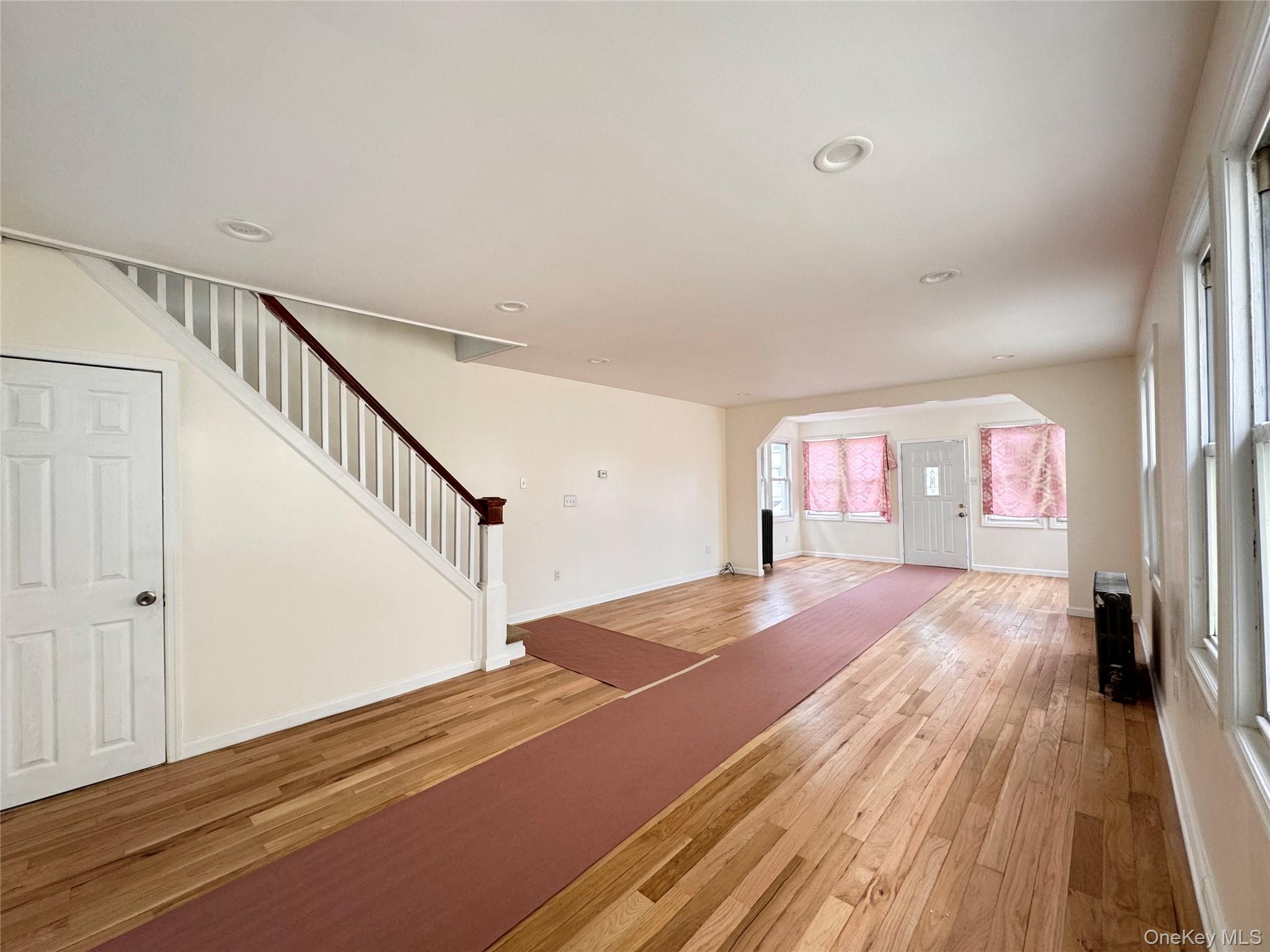 147-18 Foch Boulevard Property Photo 2