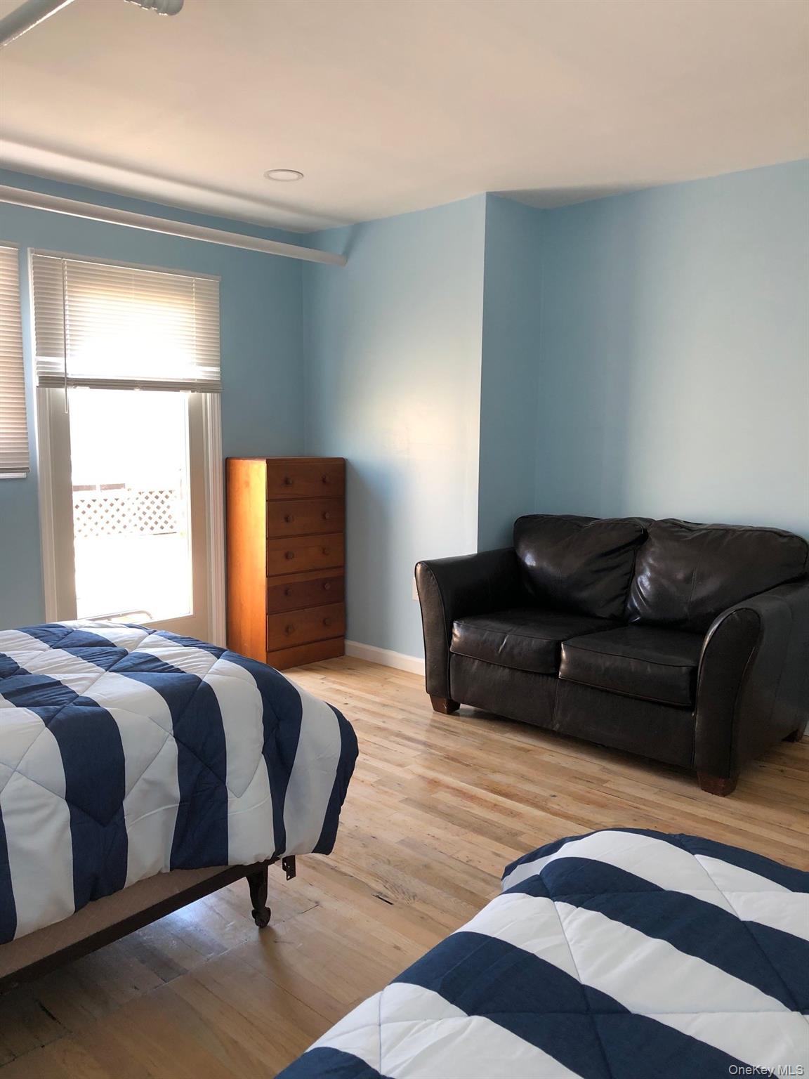68 E Bayview Walk Property Photo 9