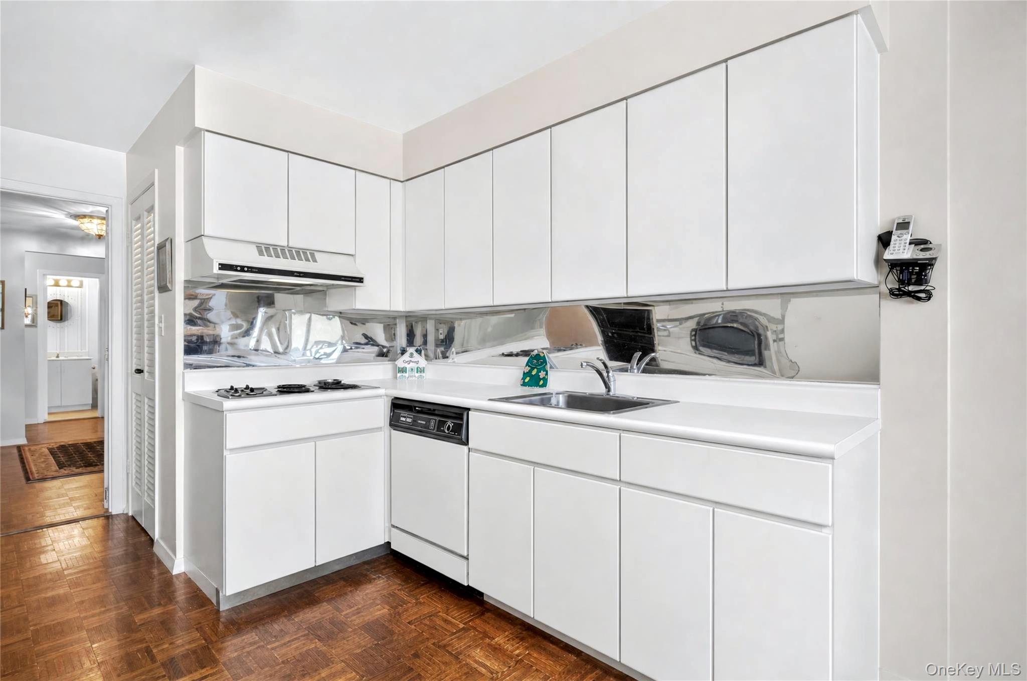 12 Bond Street 4d Property Photo 17