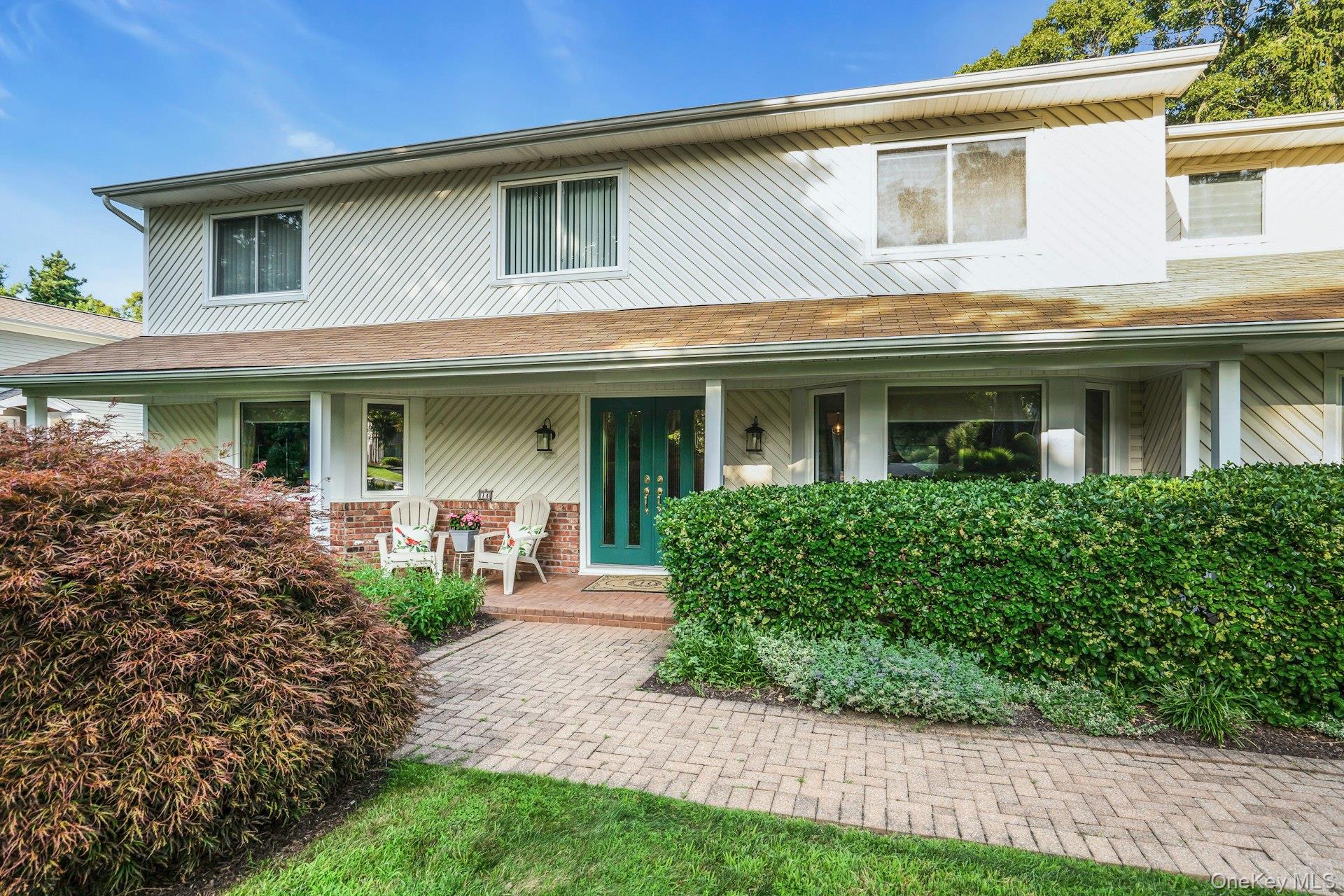 14 Tree Hollow Lane Property Photo 4
