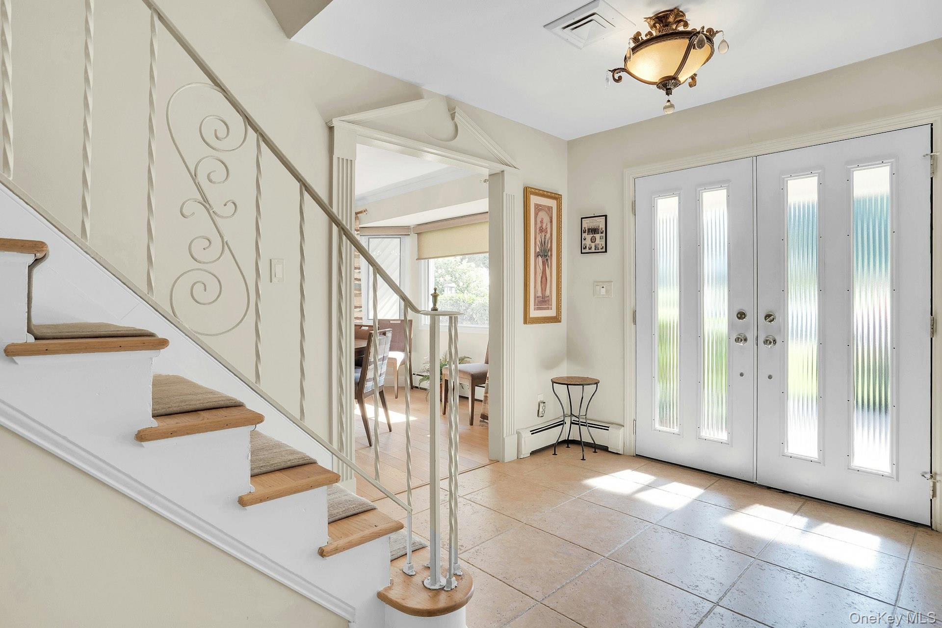 14 Tree Hollow Lane Property Photo 6