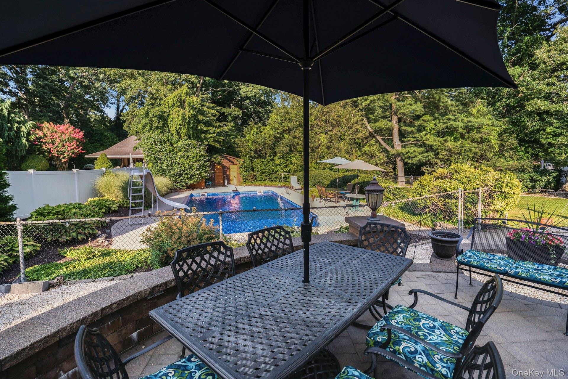 14 Tree Hollow Lane Property Photo 45
