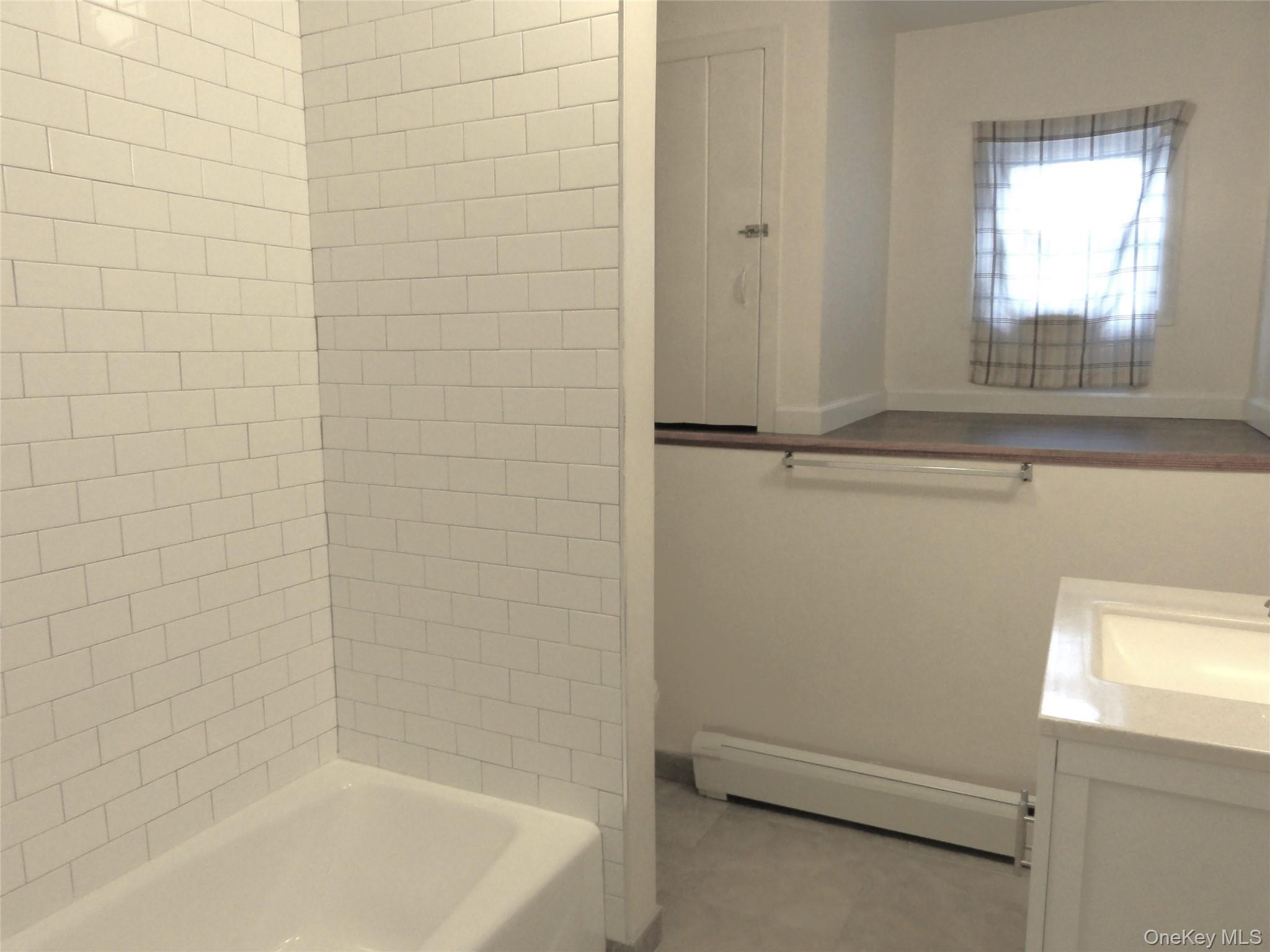 902 S Lake Boulevard 3 Property Photo 9