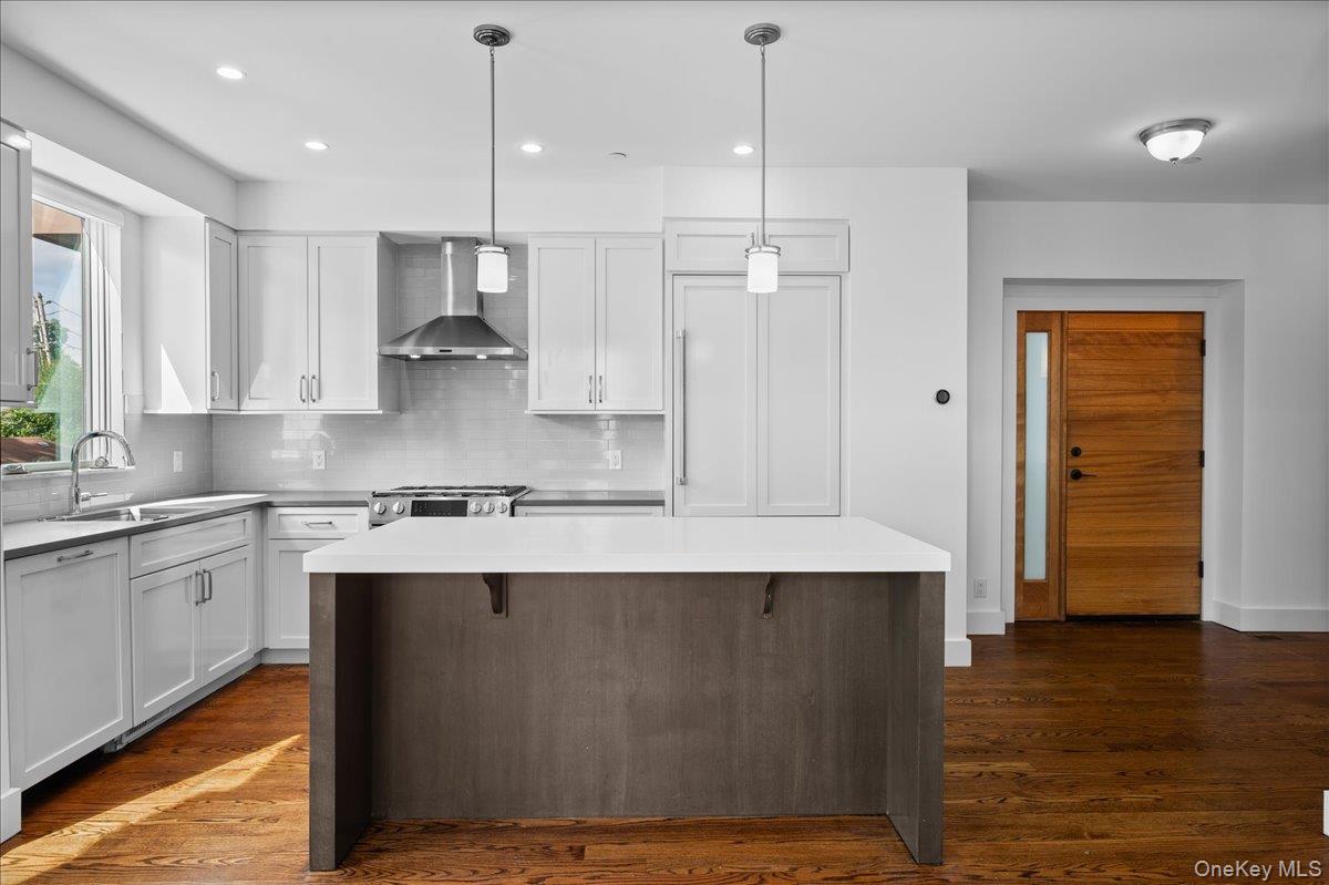 422 E Boston Post Road 101 Property Photo 4