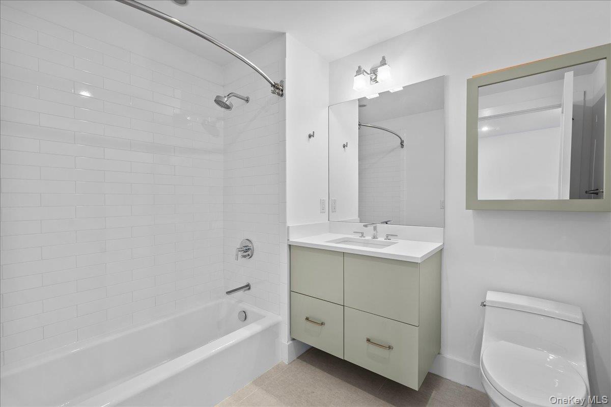 422 E Boston Post Road 101 Property Photo 19