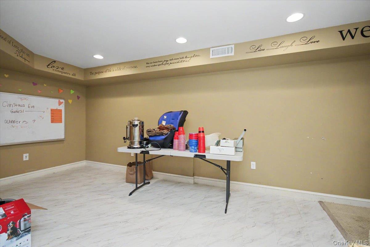 84 Harden Drive Property Photo 44