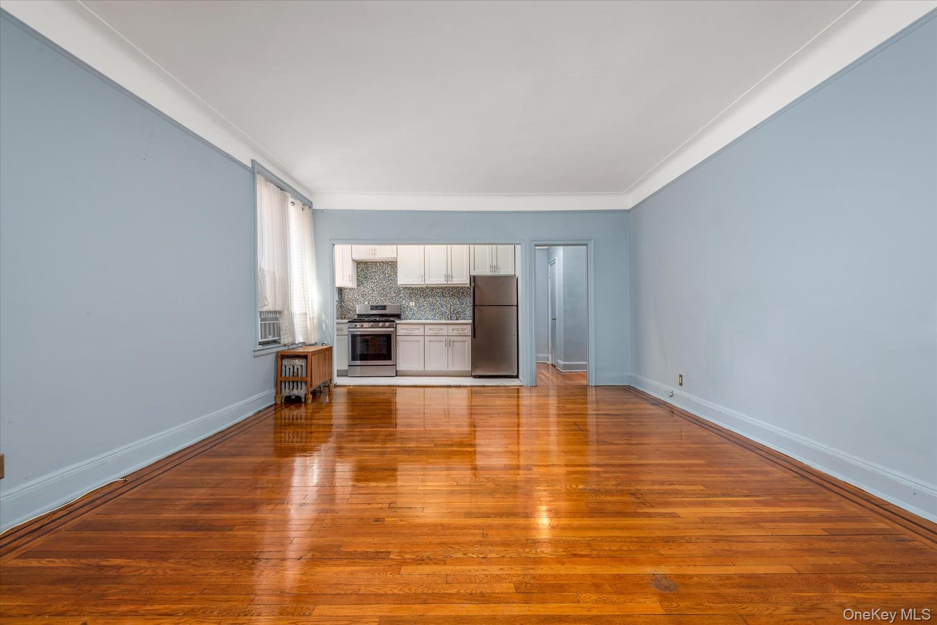 59-11 Queens Boulevard 4p Property Photo 5