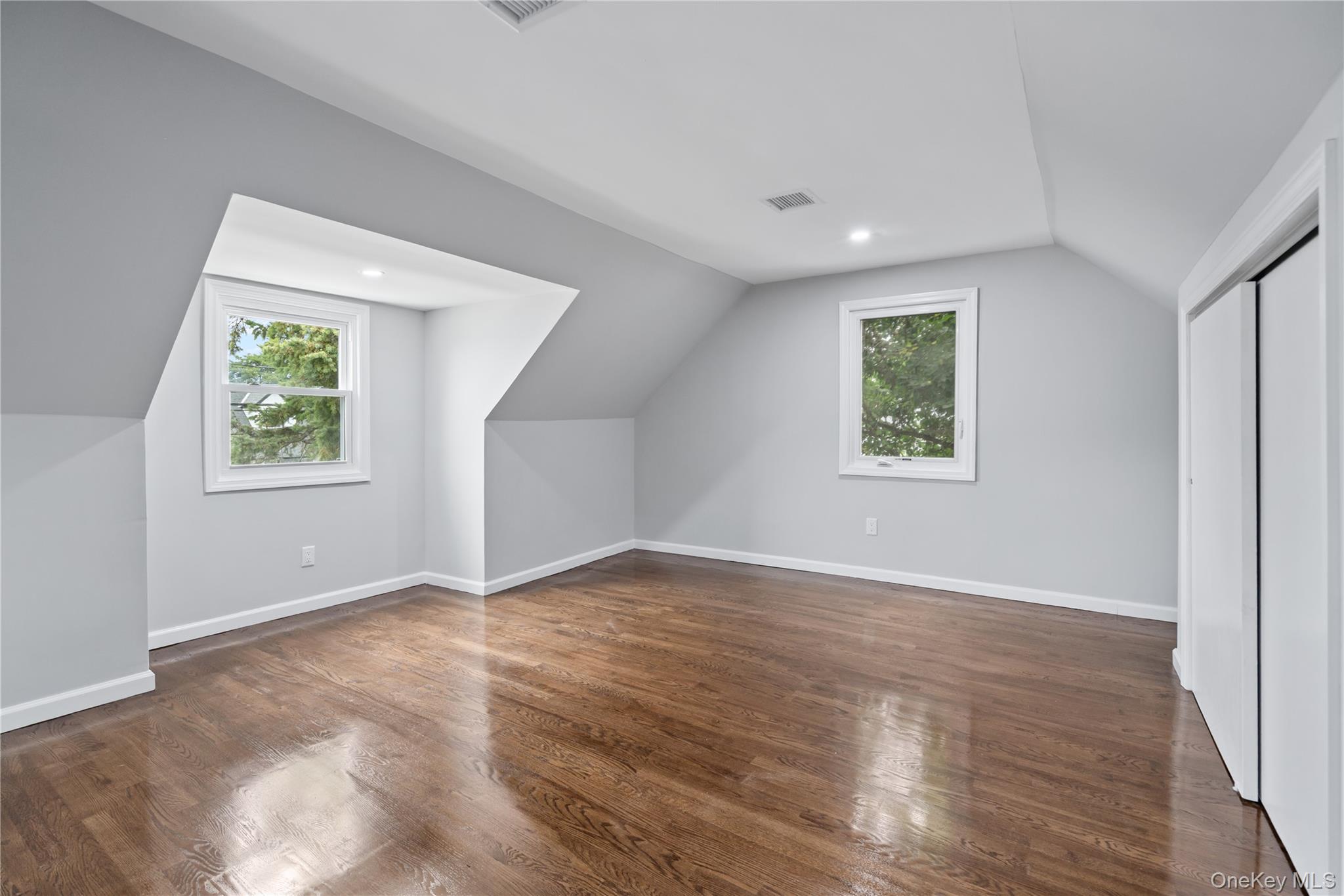 48 Cliff Avenue Property Photo 25