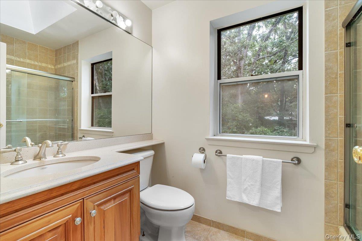 38 Larkspur Lane Property Photo 15