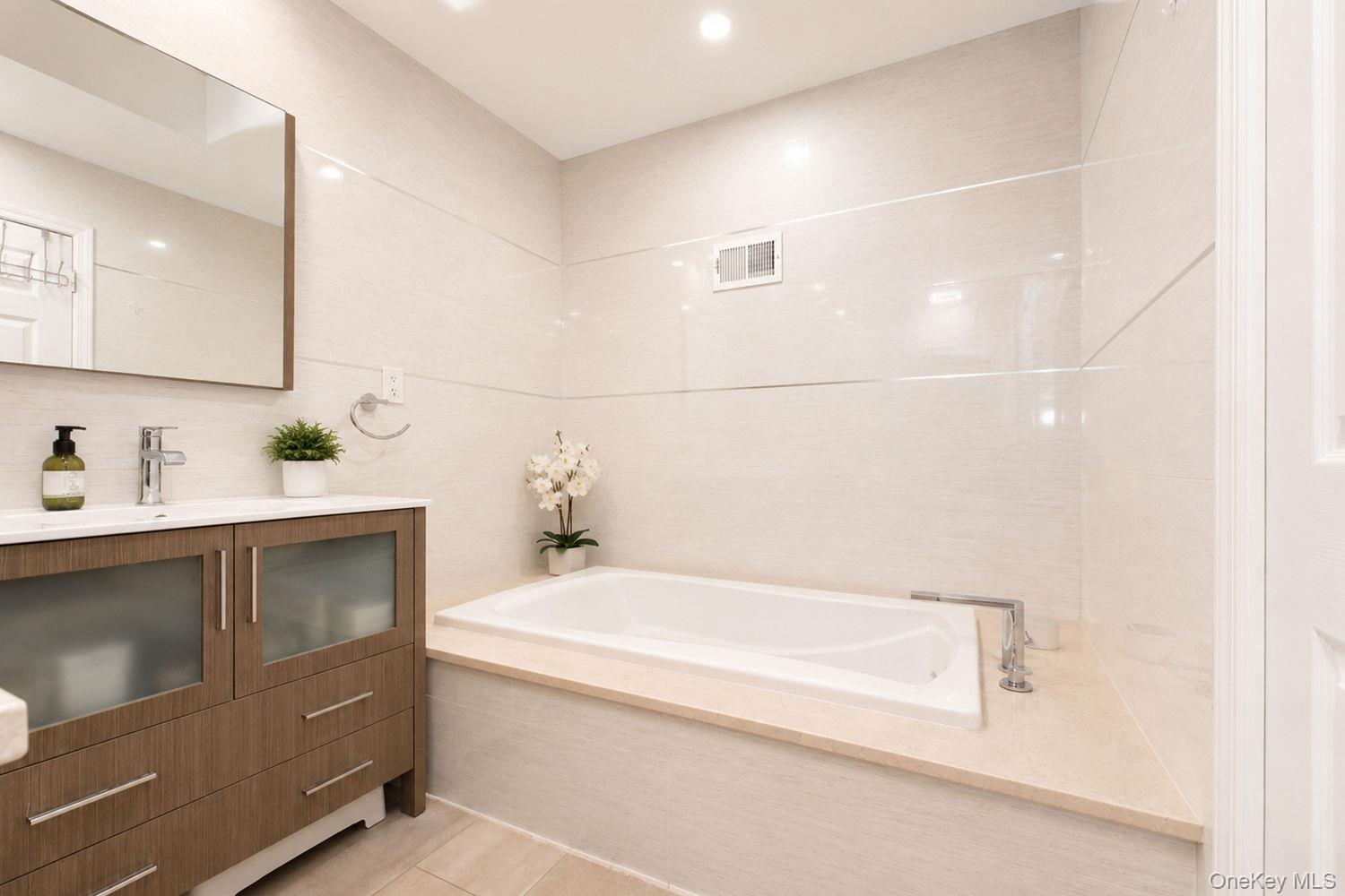 7 Shirra Avenue A Property Photo 23