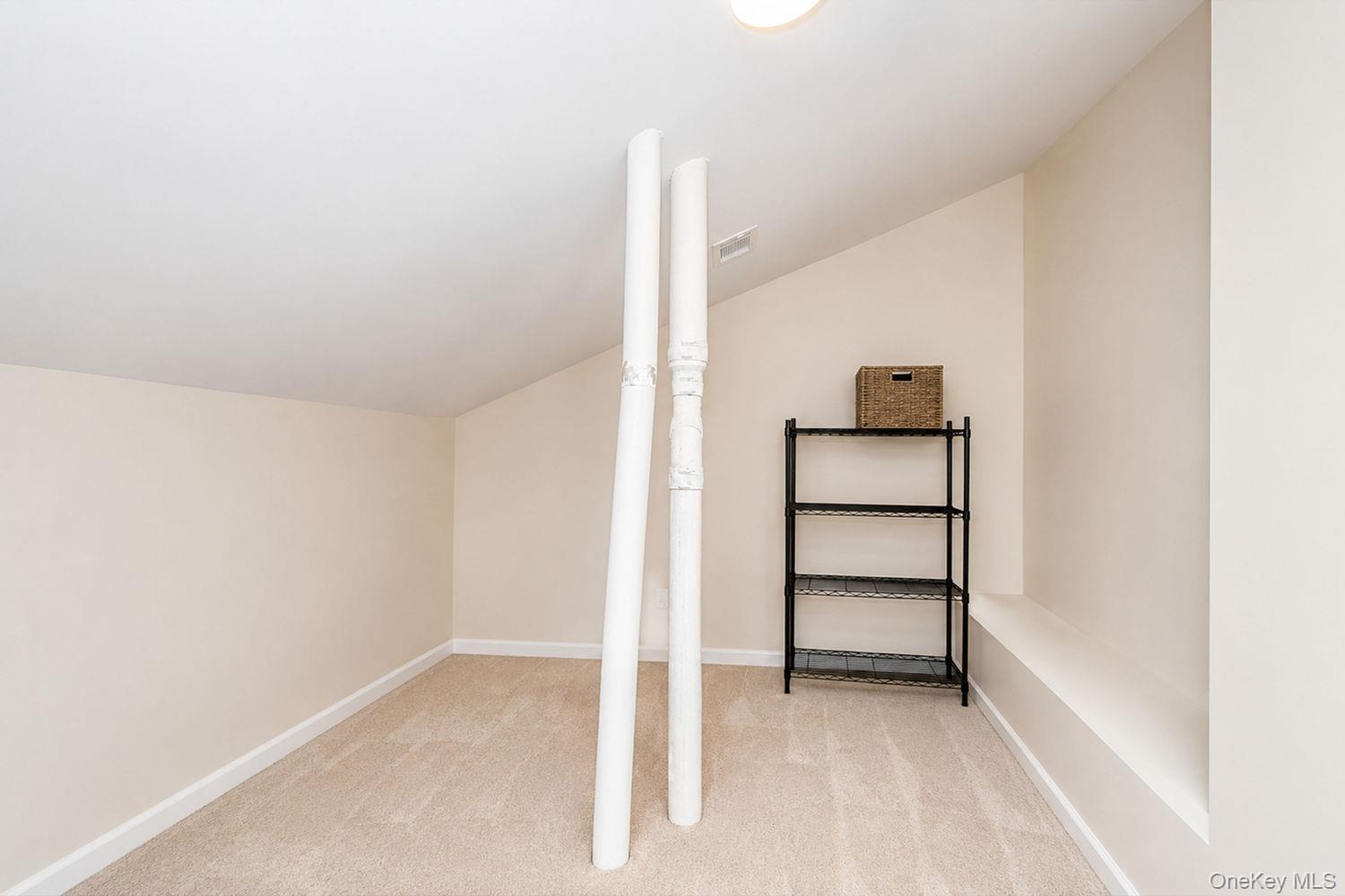 7 Shirra Avenue A Property Photo 30