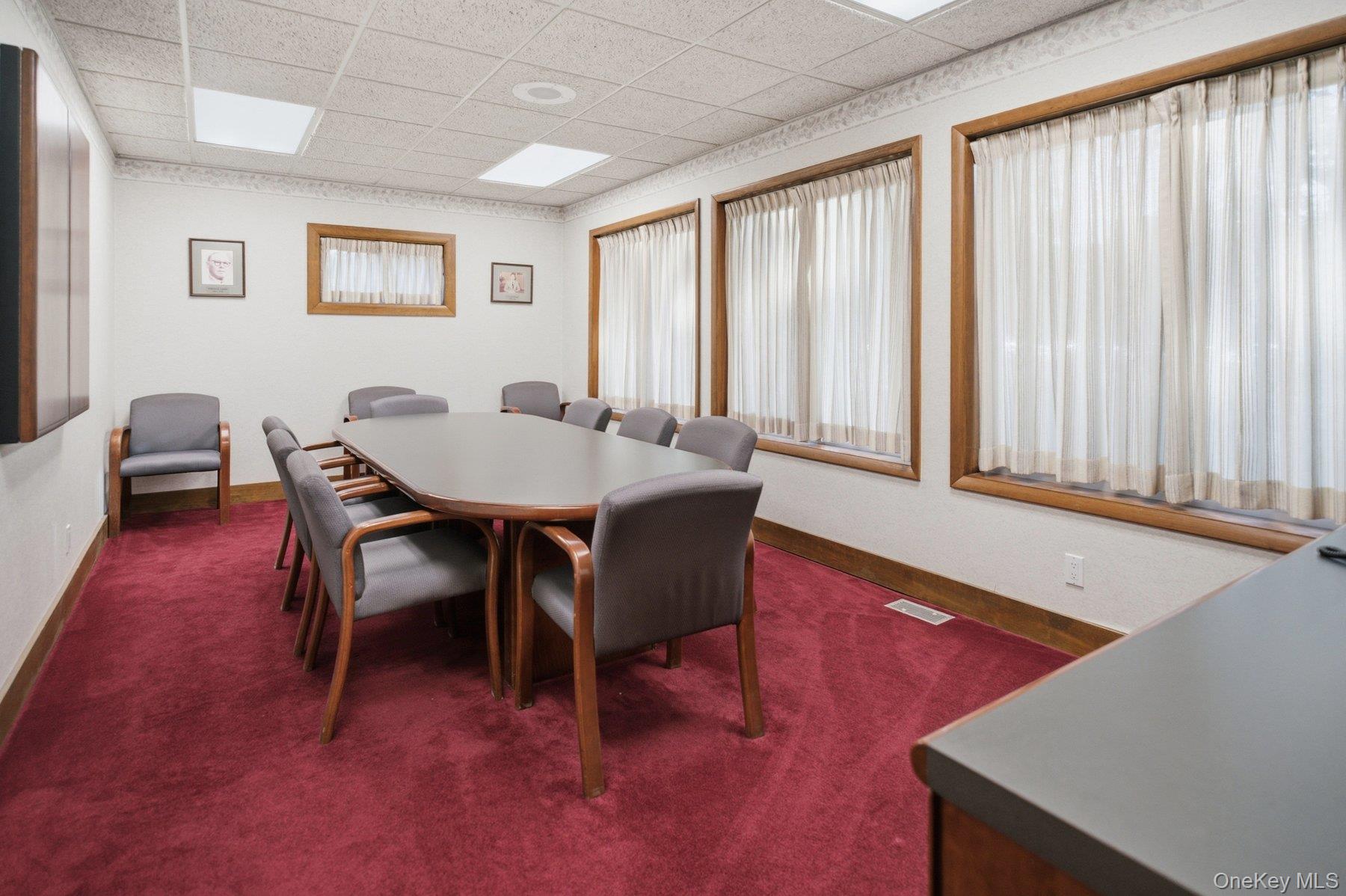 225 Howell Avenue Property Photo 10