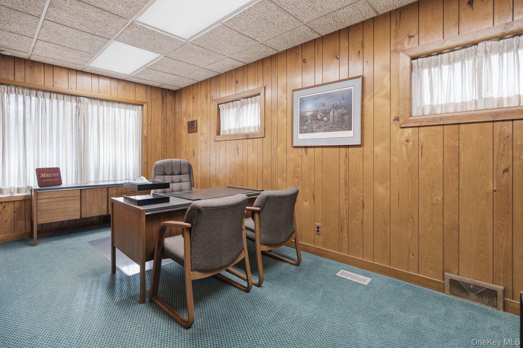 225 Howell Avenue Property Photo 15