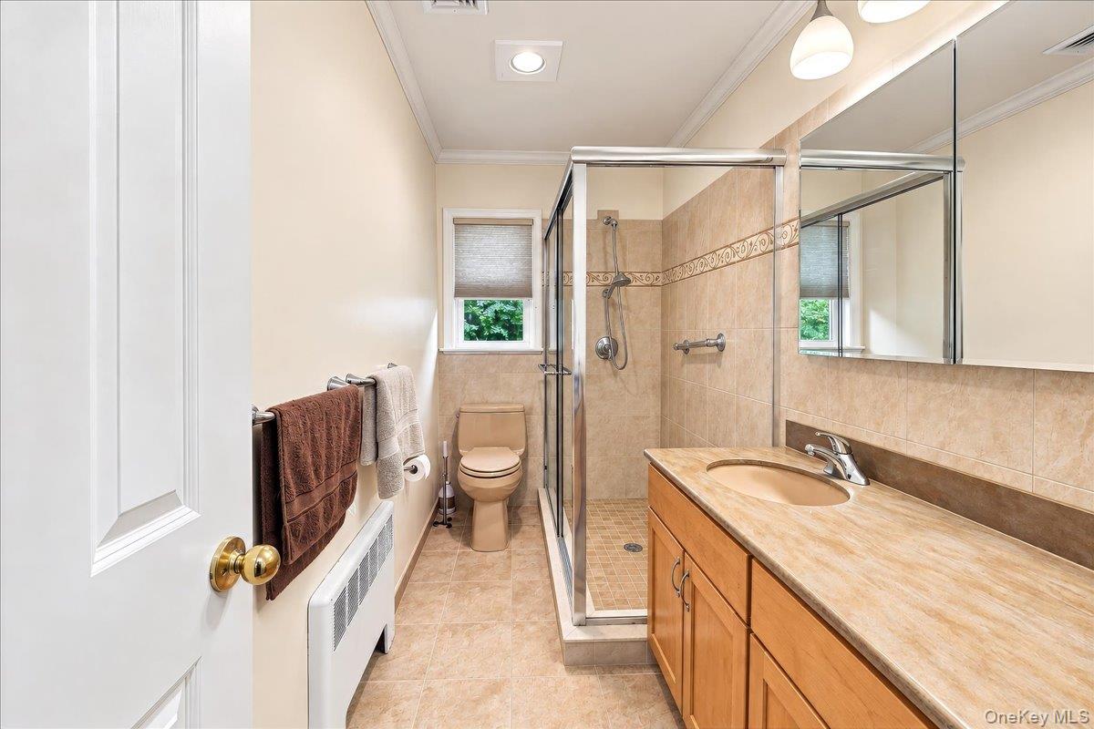 3740 Eleanor Drive Property Photo 17