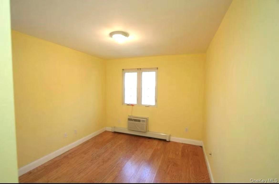 1029 115th Street Property Photo 4