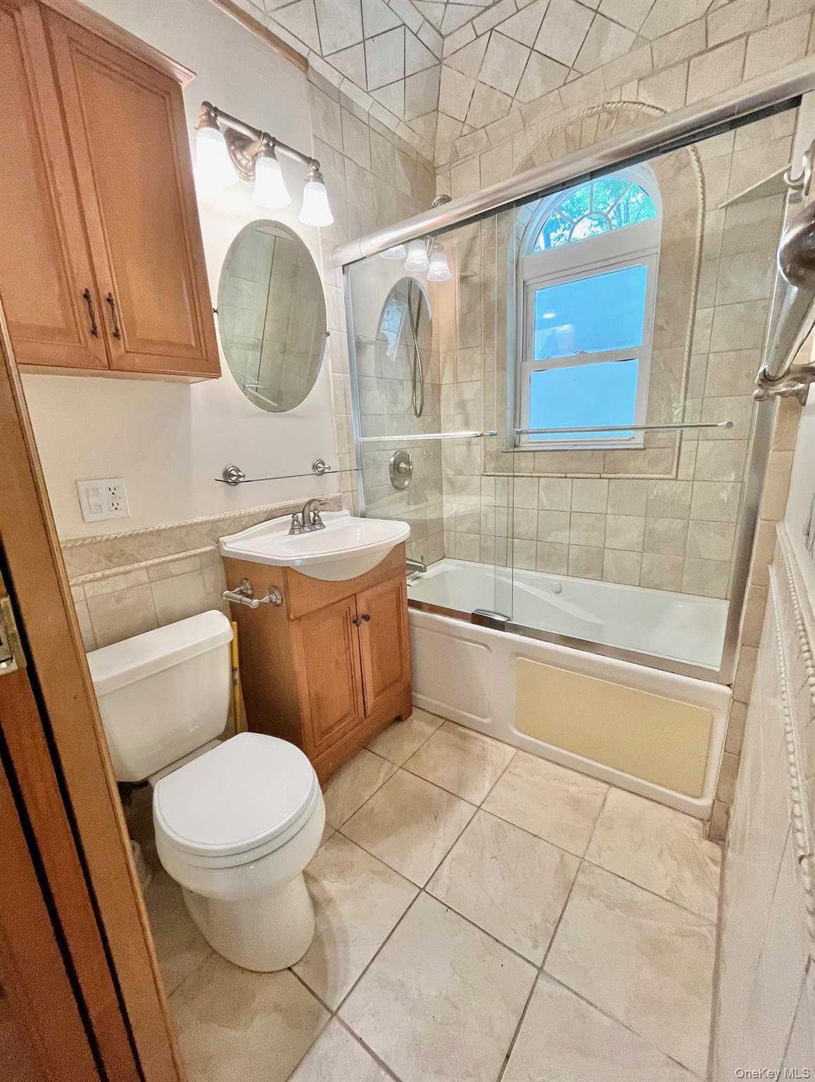 8 Anton Place Property Photo 21