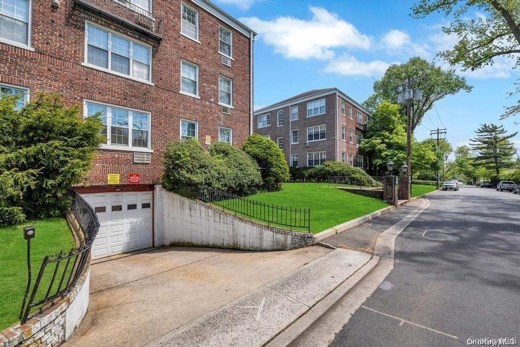 1 Meadow Drive 3-c Property Photo 6