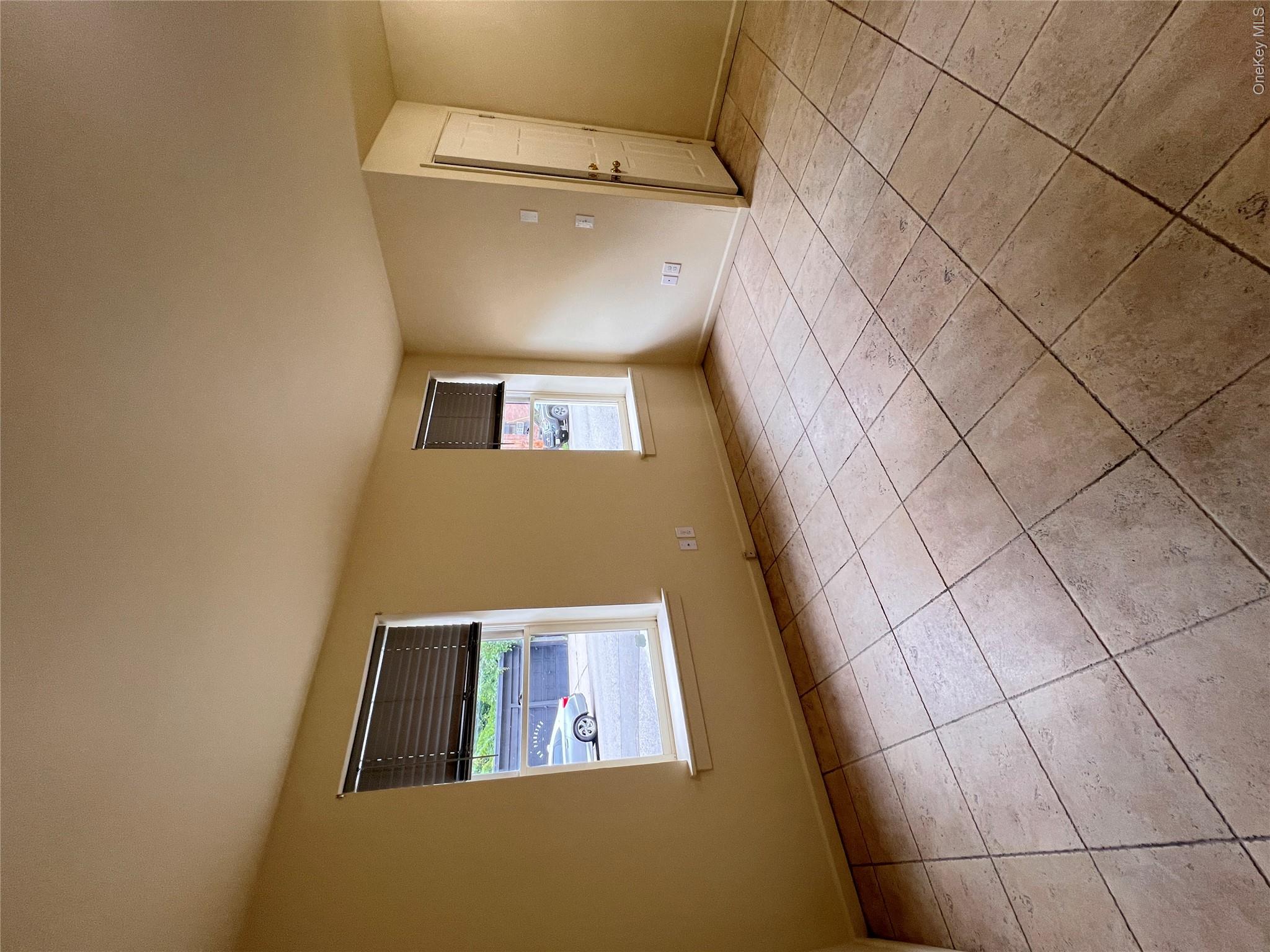 101 Washington Street 1 Property Photo 3