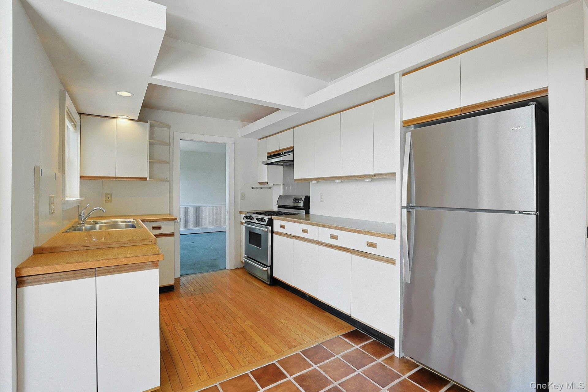 19 Wall Avenue Property Photo 16
