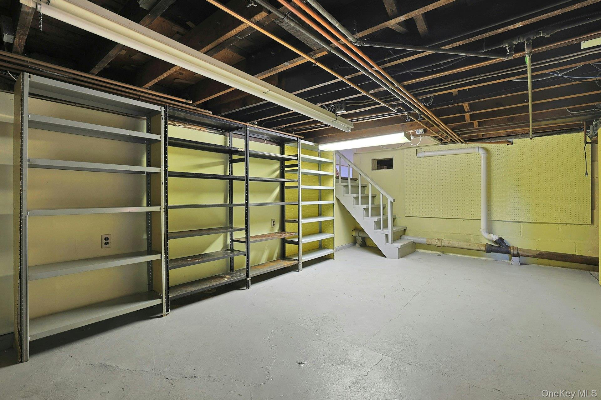 19 Wall Avenue Property Photo 31