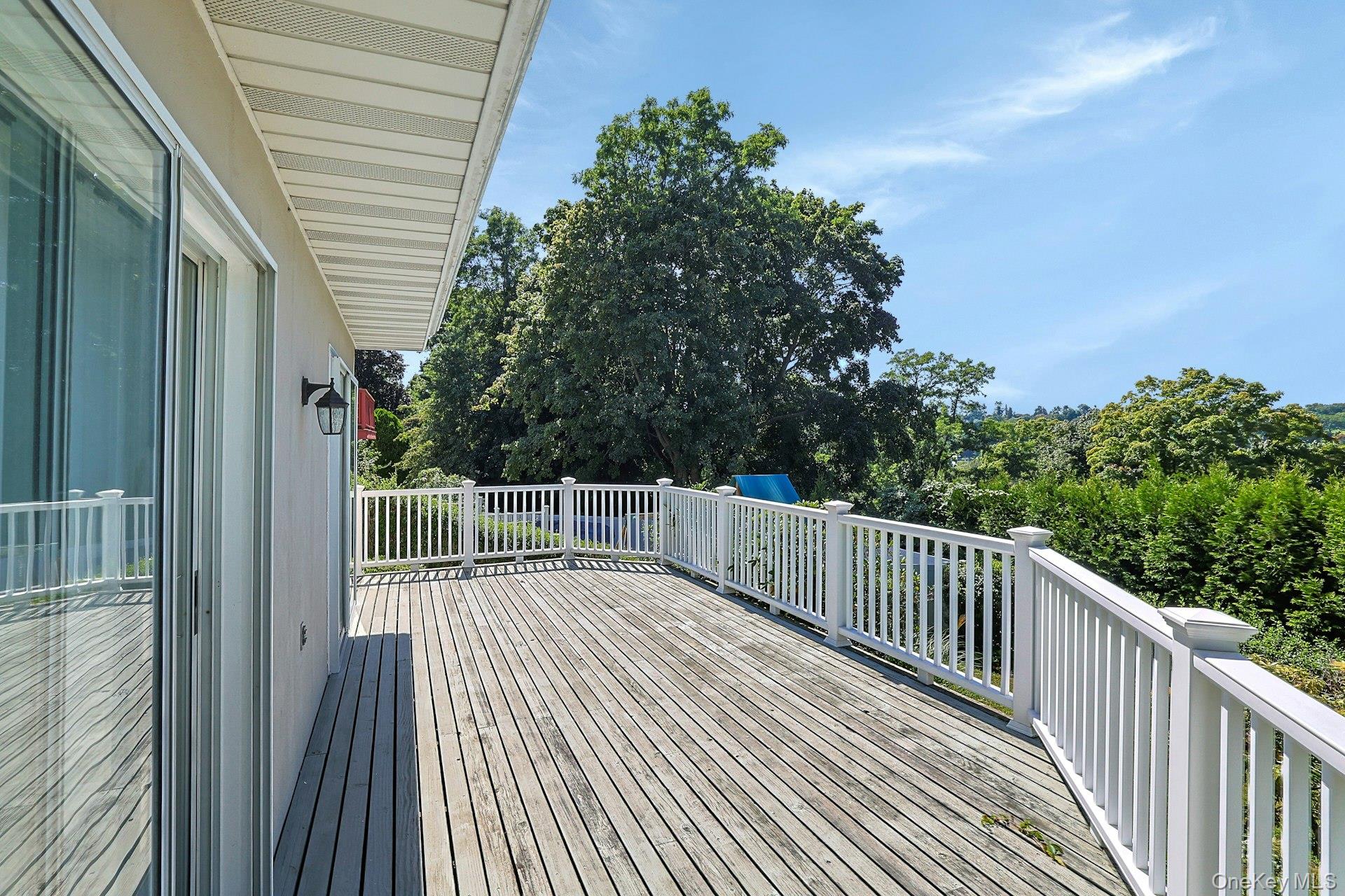 19 Wall Avenue Property Photo 35