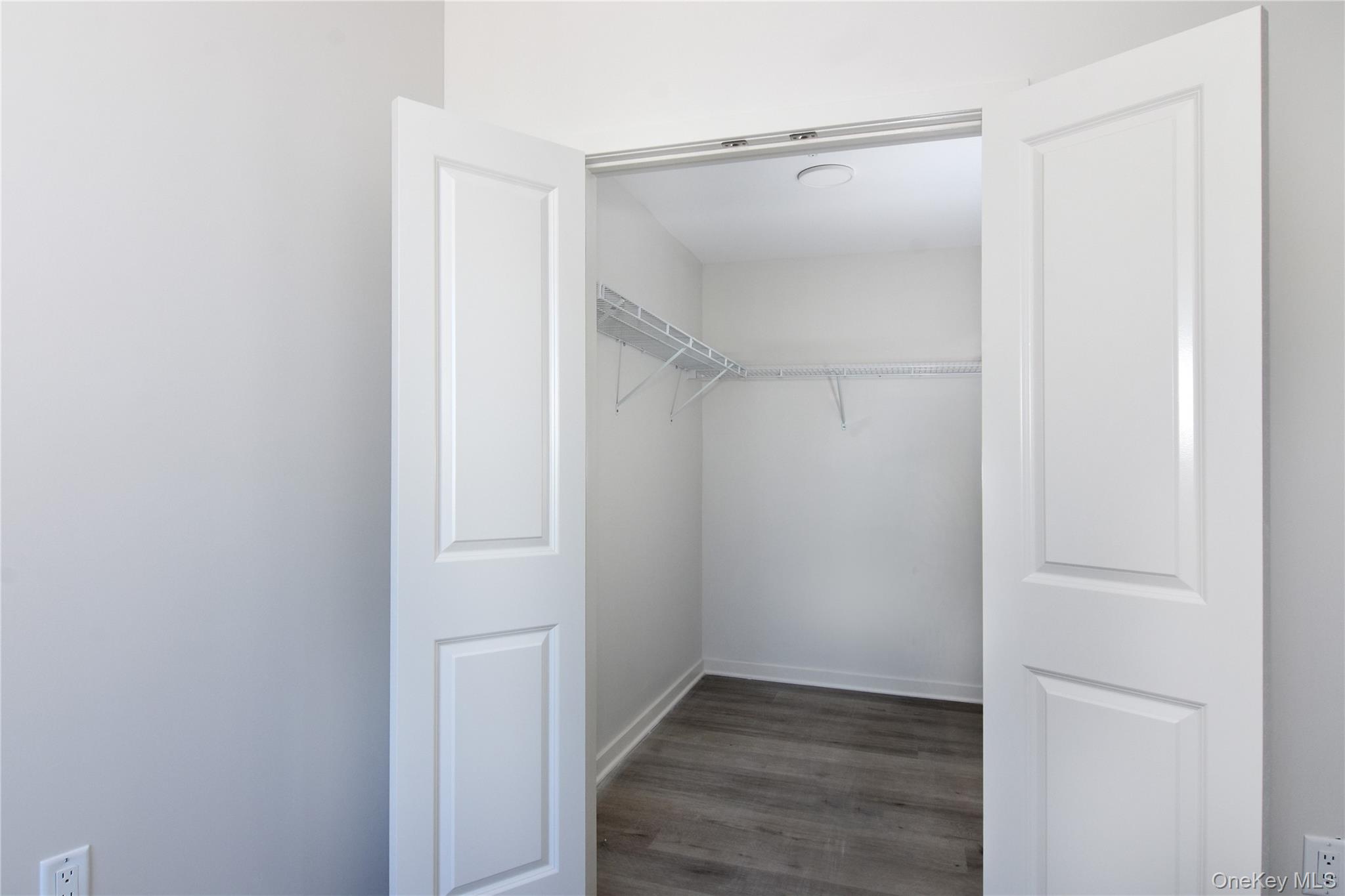 56 Prospect Street 504 Property Photo 8