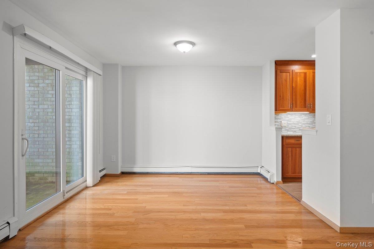 89 N Broadway 204 Property Photo 7