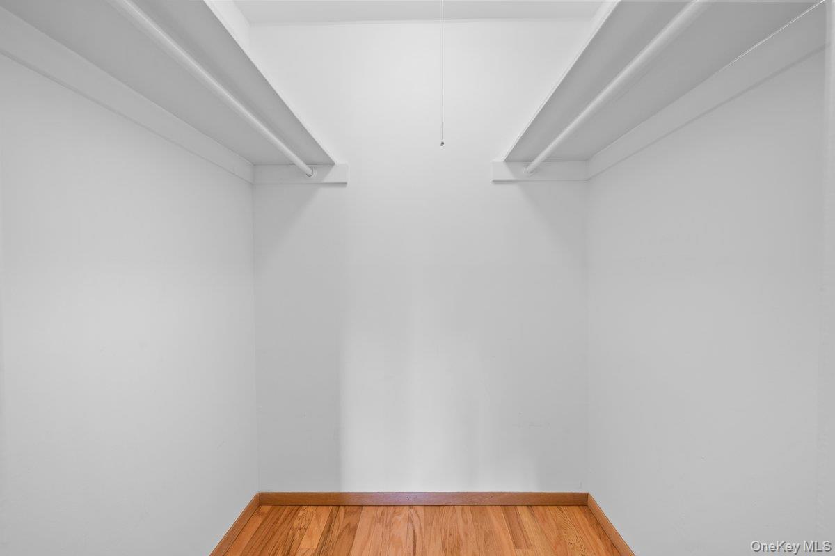 89 N Broadway 204 Property Photo 15
