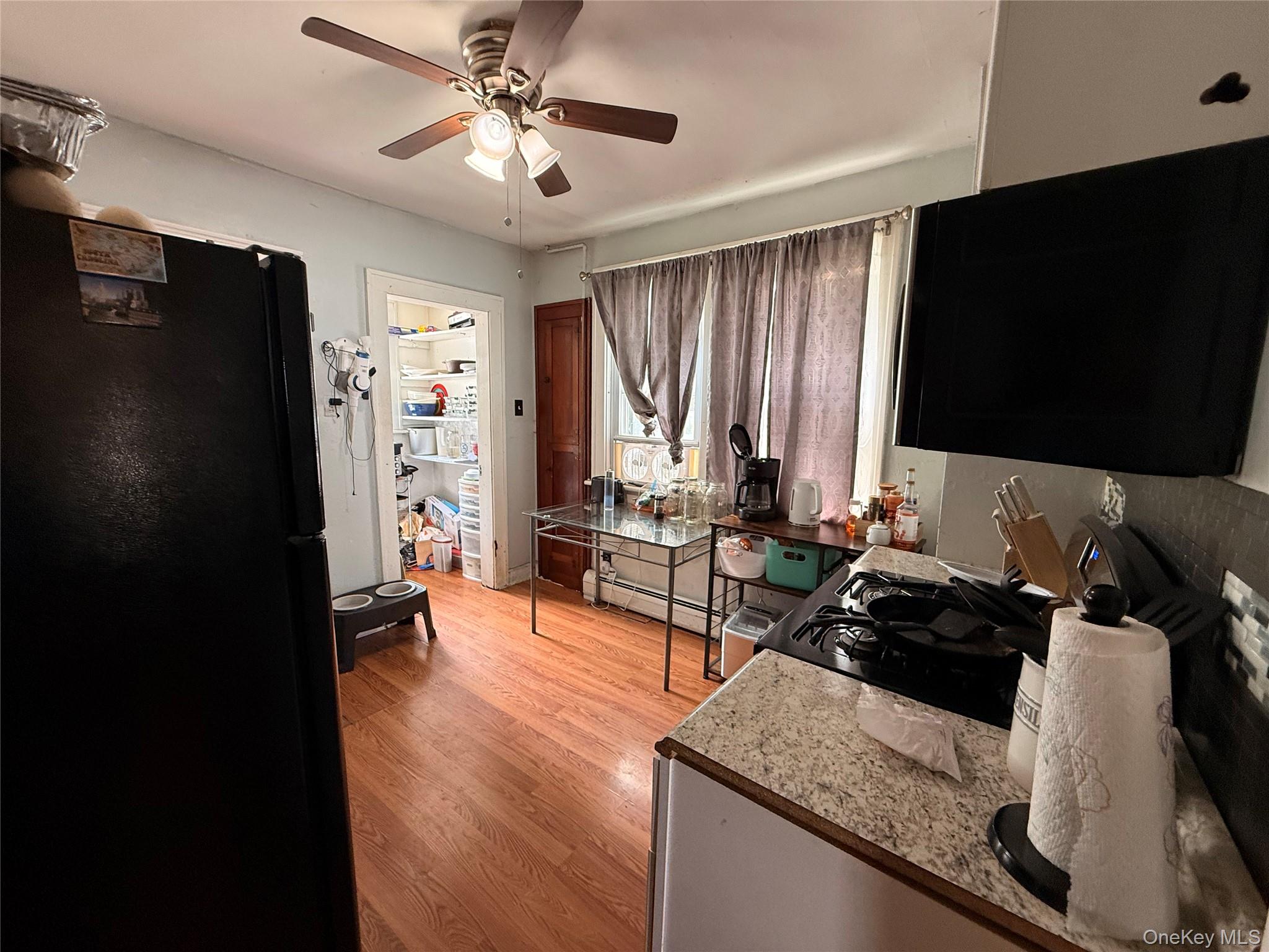 30 Bogart Ter Property Photo 17