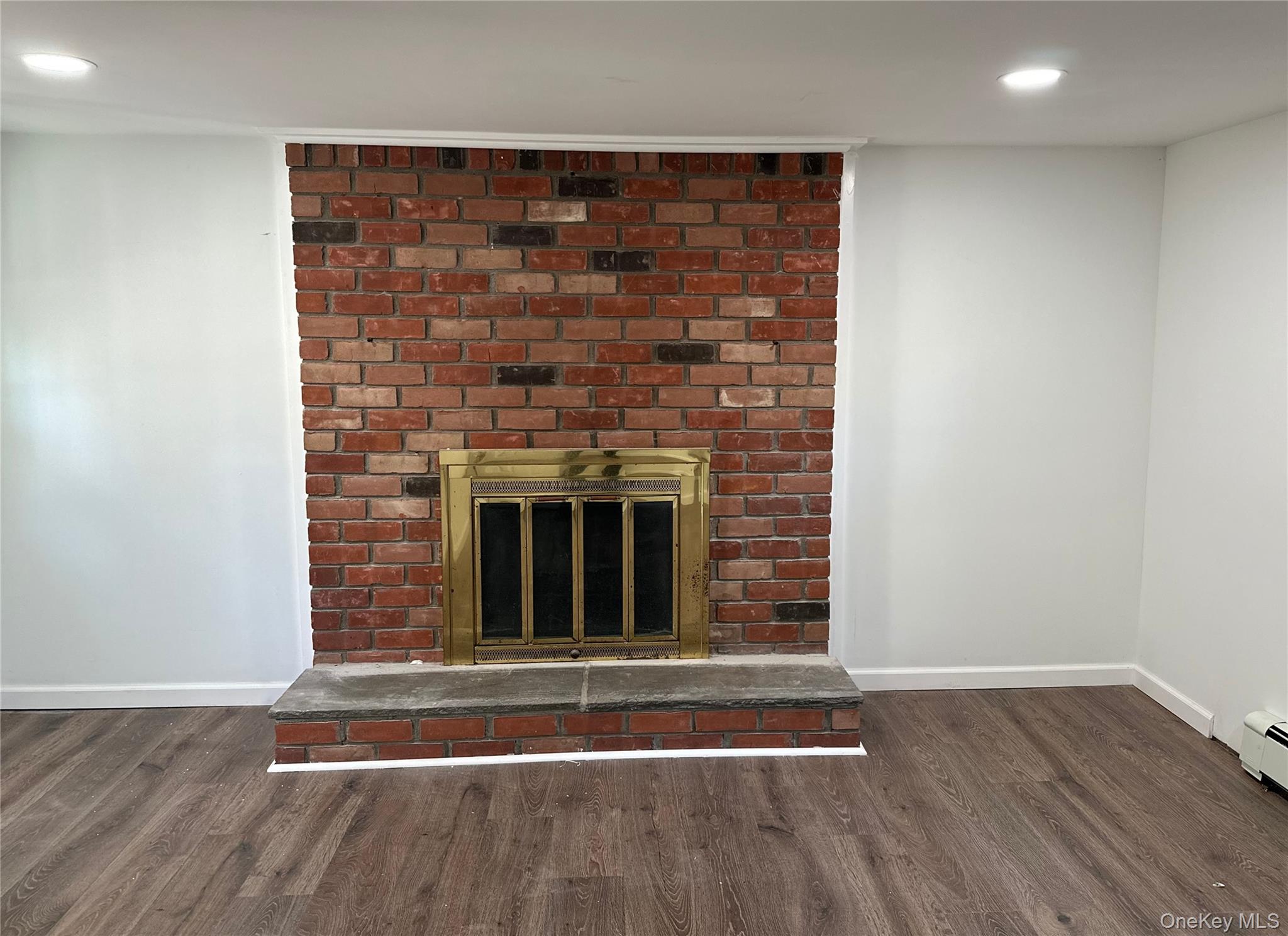 10 Barclay Road Property Photo 8