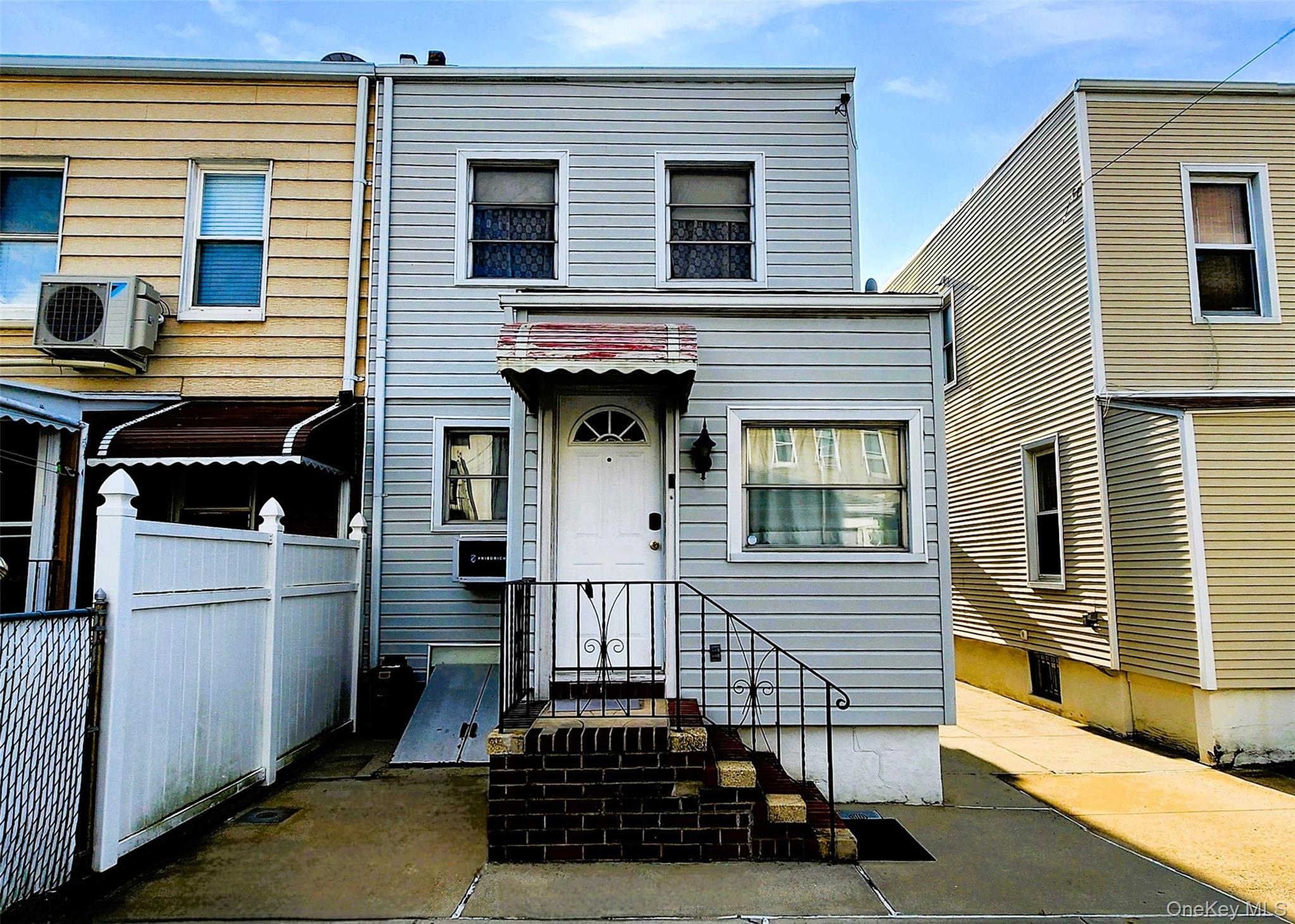 7431 64th Street Property Photo 17