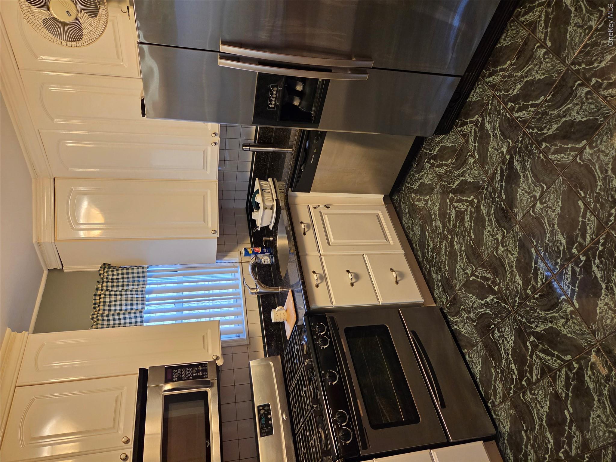 90-51 201st Street Property Photo 10