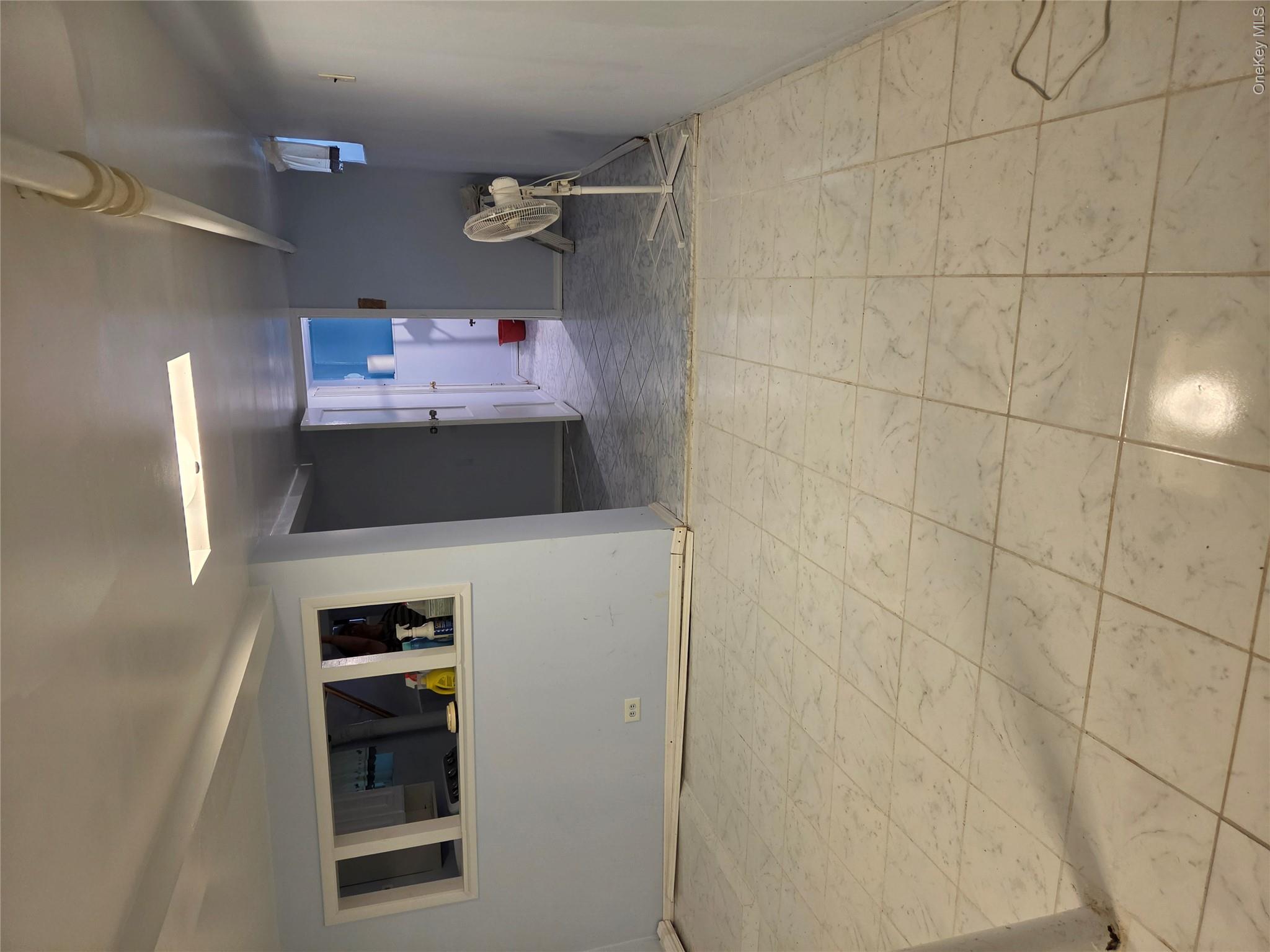 90-51 201st Street Property Photo 28