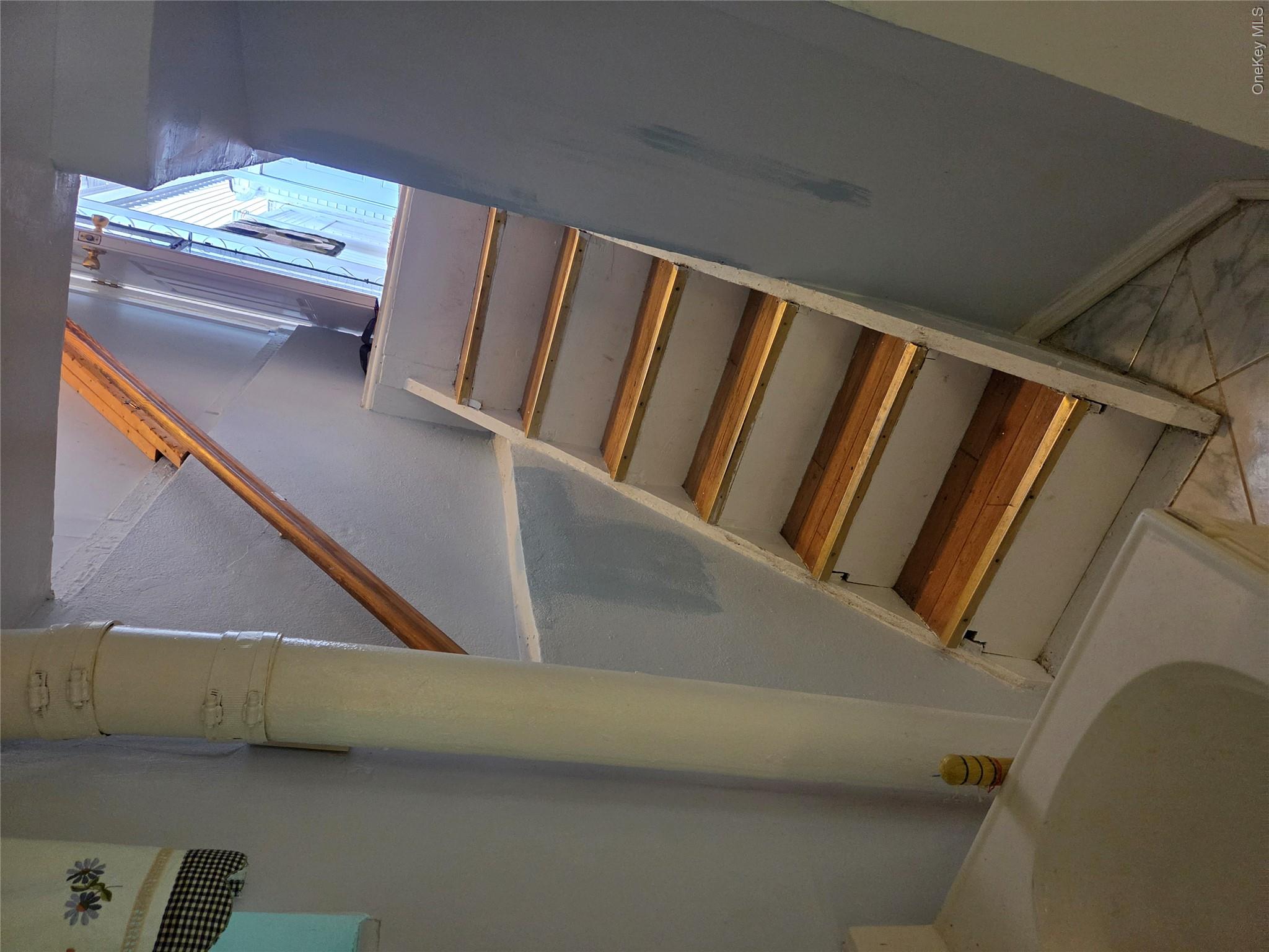 90-51 201st Street Property Photo 31