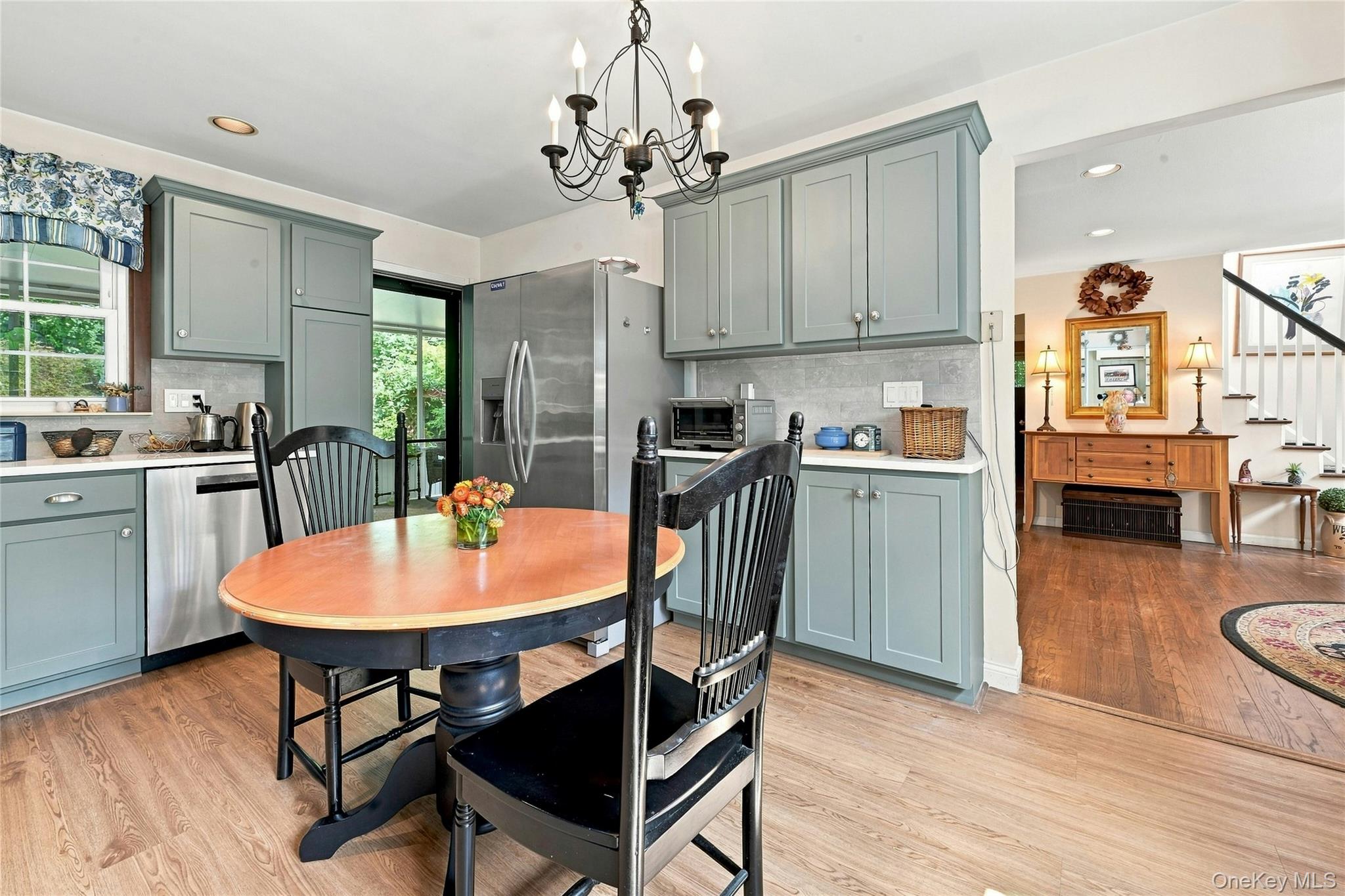 40 Cliftwood Drive Property Photo 8
