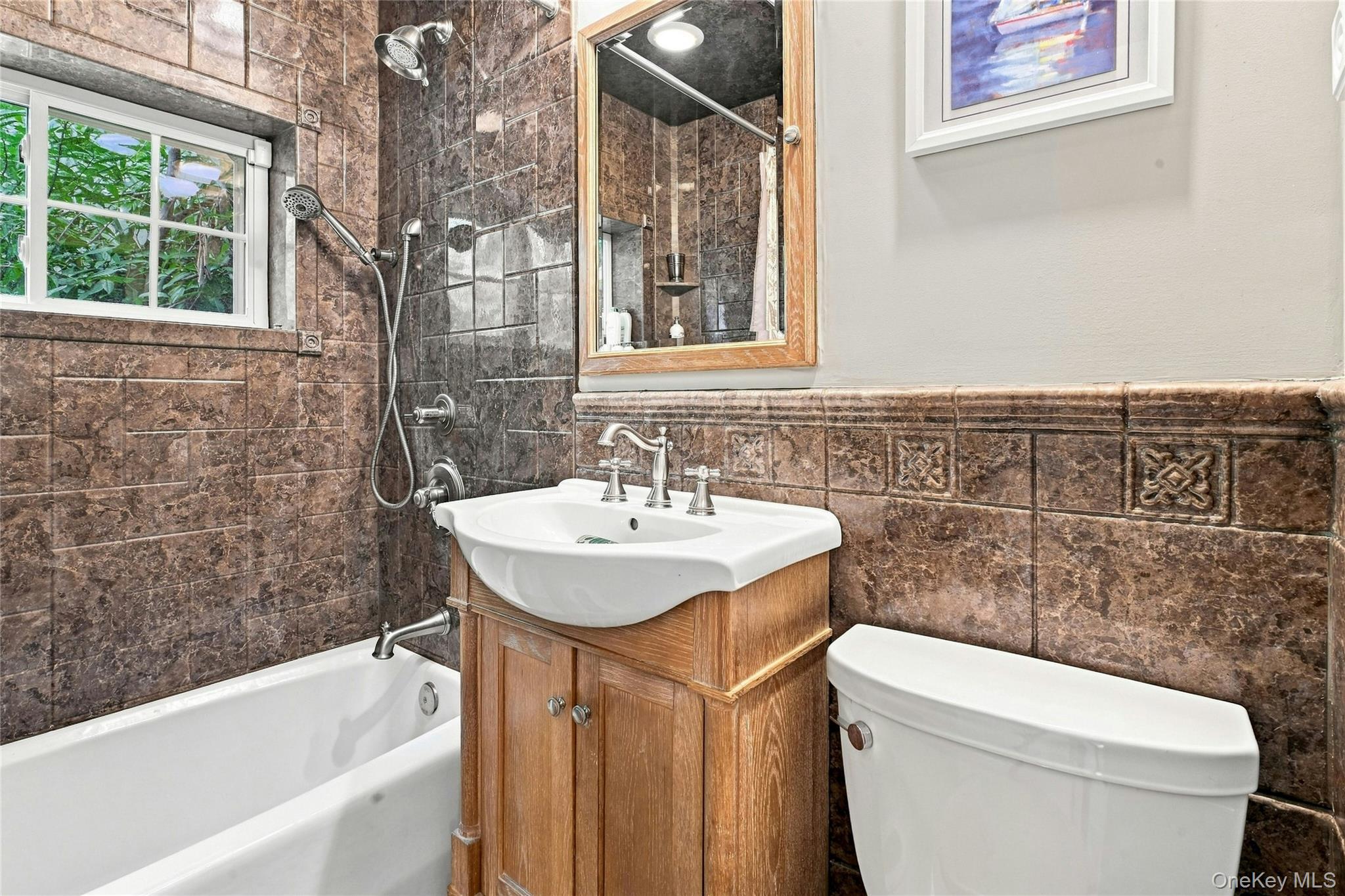40 Cliftwood Drive Property Photo 12