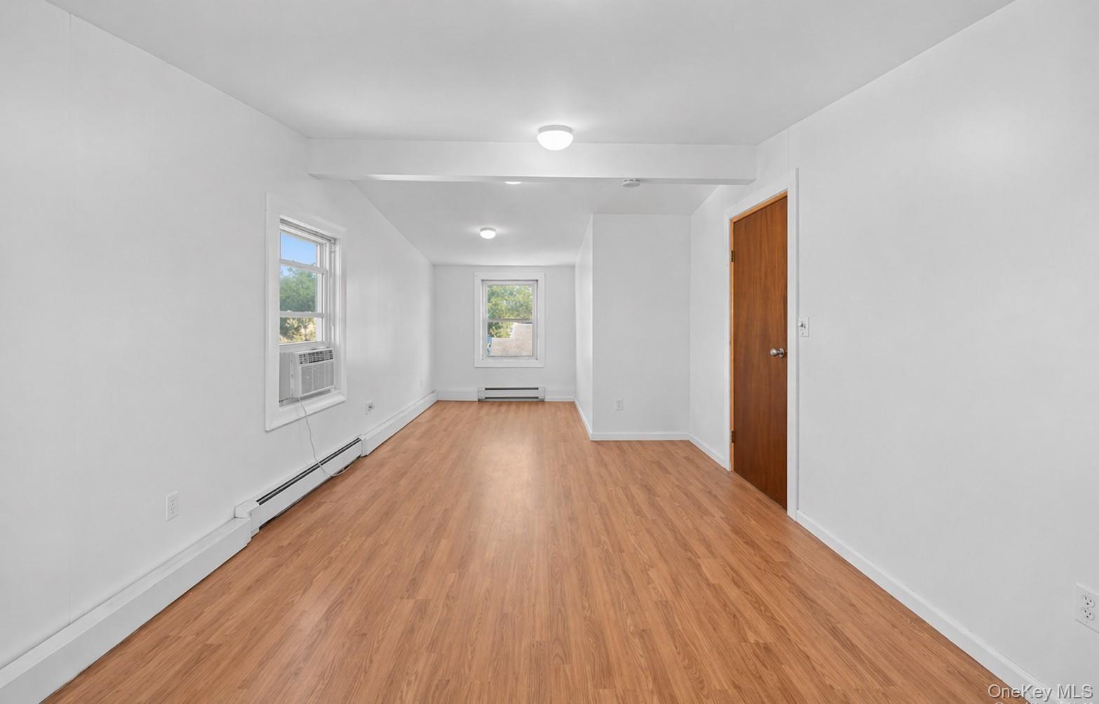 109 Laurel Street Property Photo 28