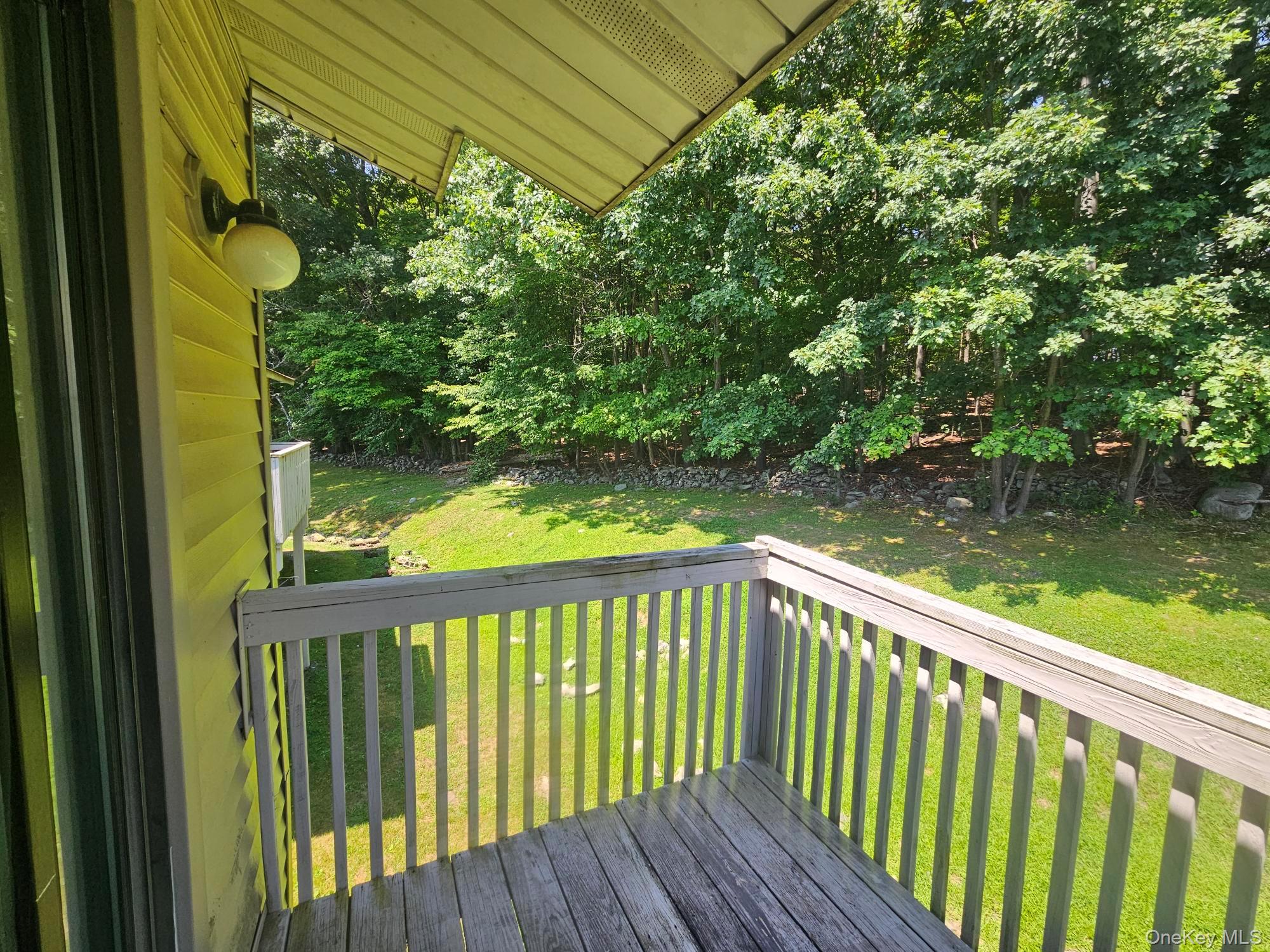 248 Concord Lane Property Photo 4