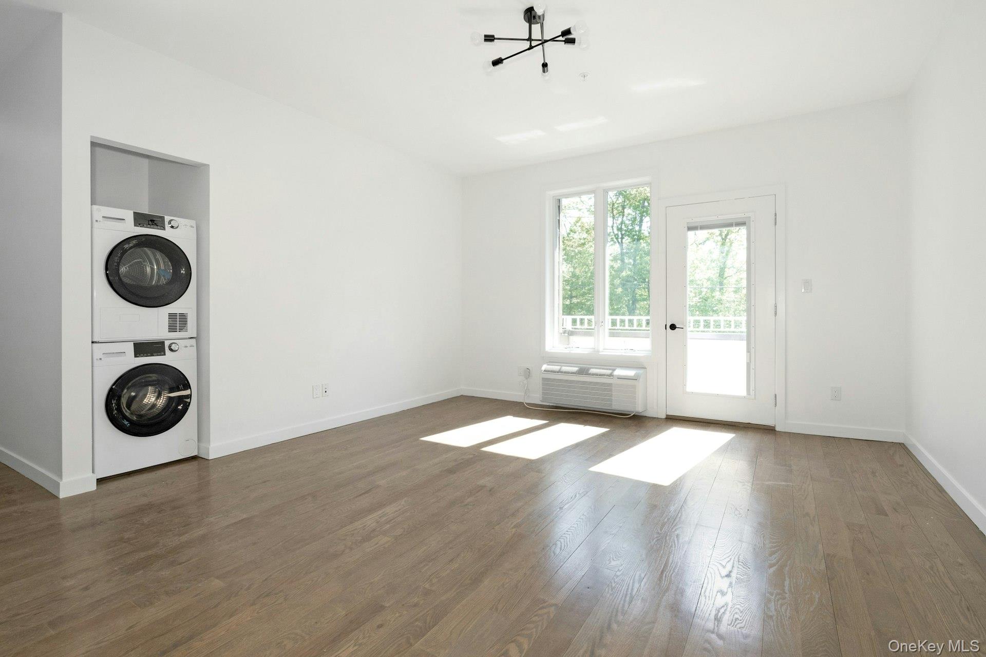 962 S Route 9w 306 Property Photo 13