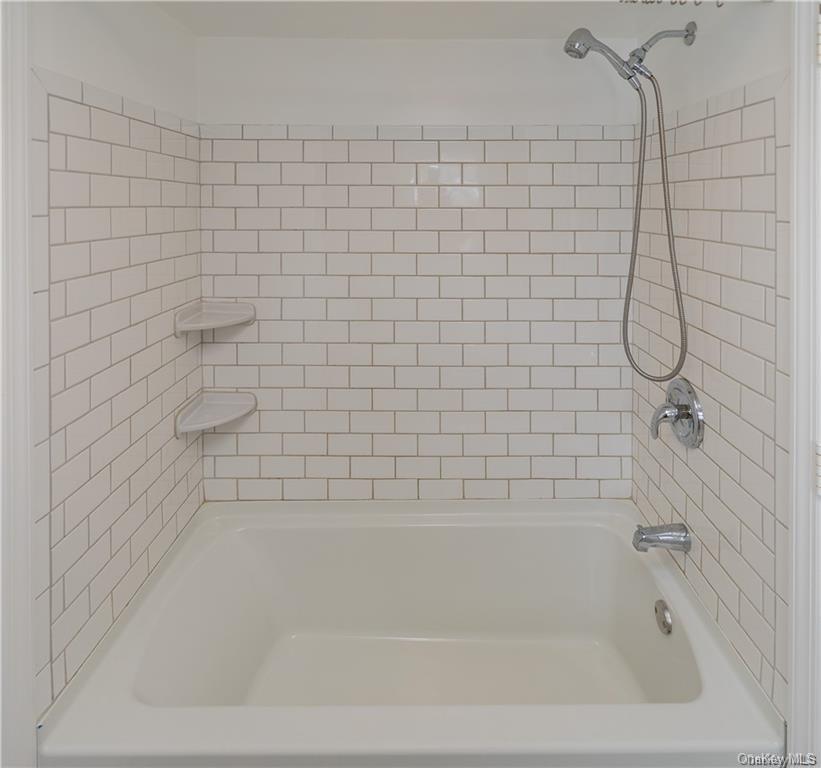 46 Midway Drive Property Photo 13