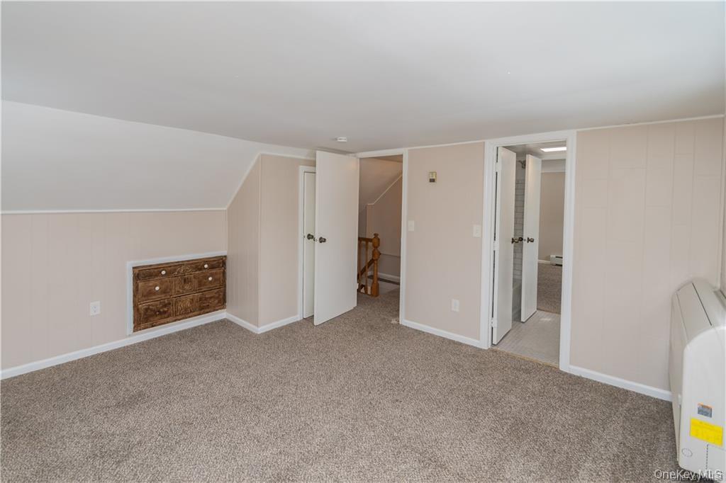 46 Midway Drive Property Photo 15