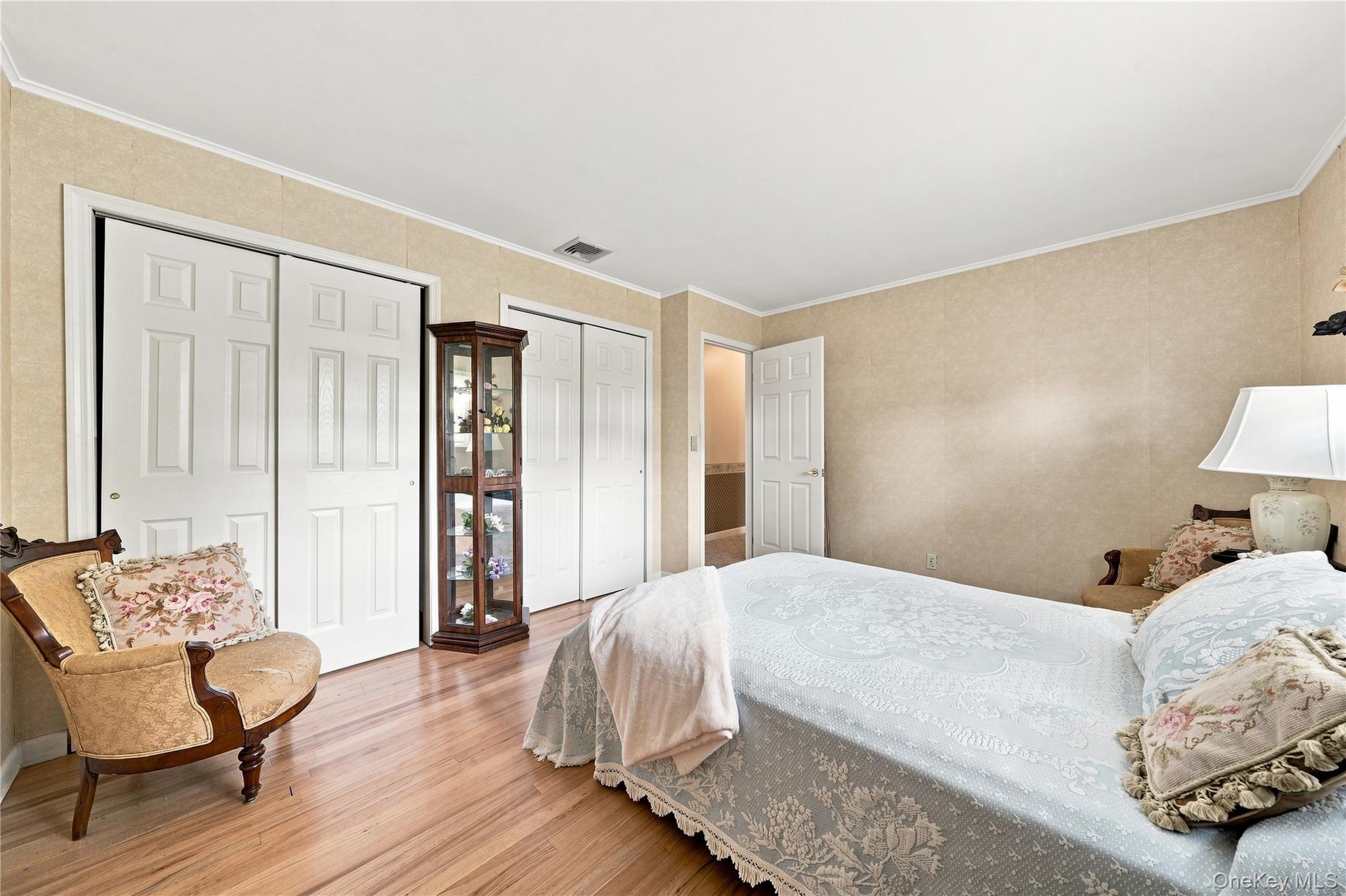23 Roy Avenue Property Photo 12