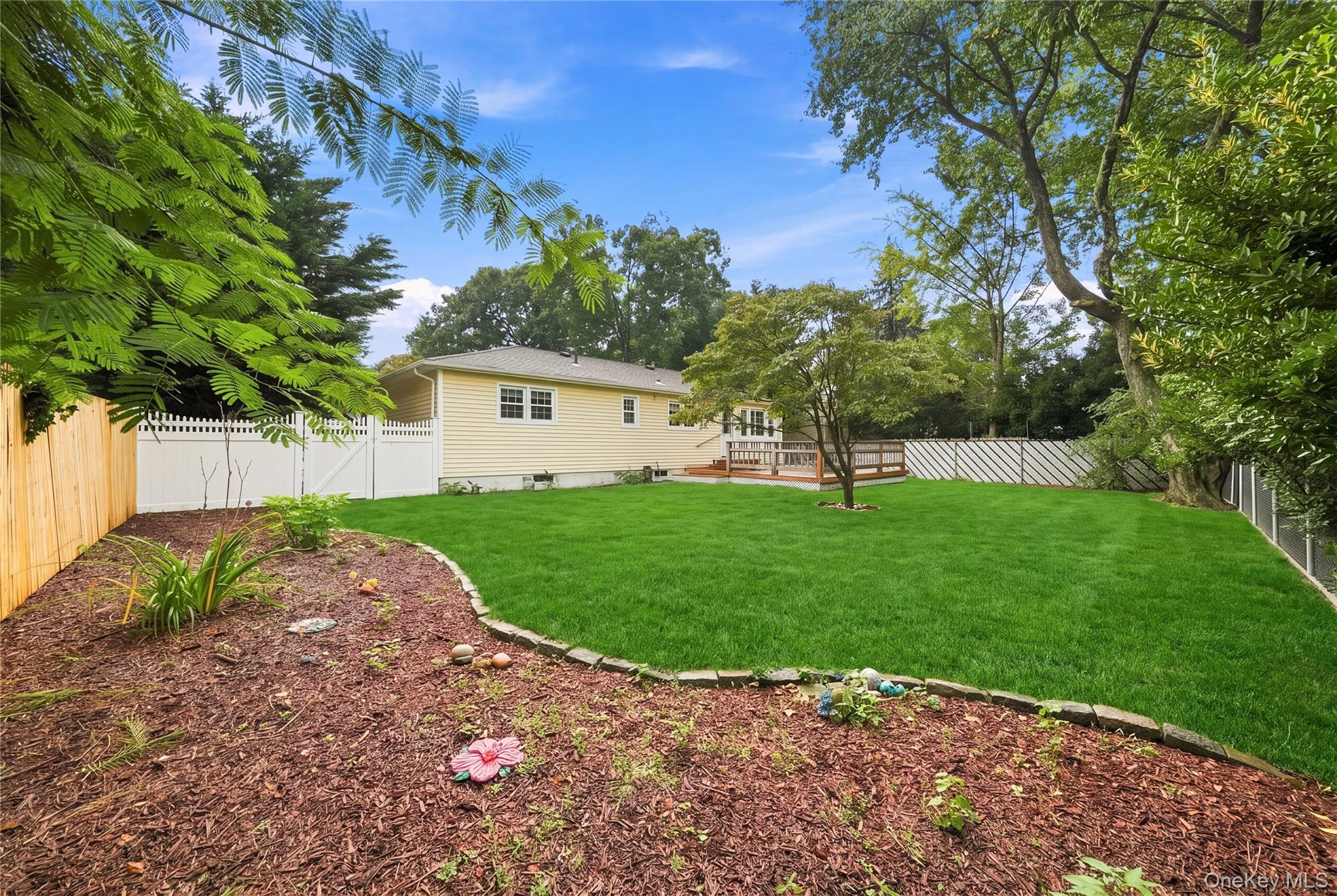 23 Roy Avenue Property Photo 18